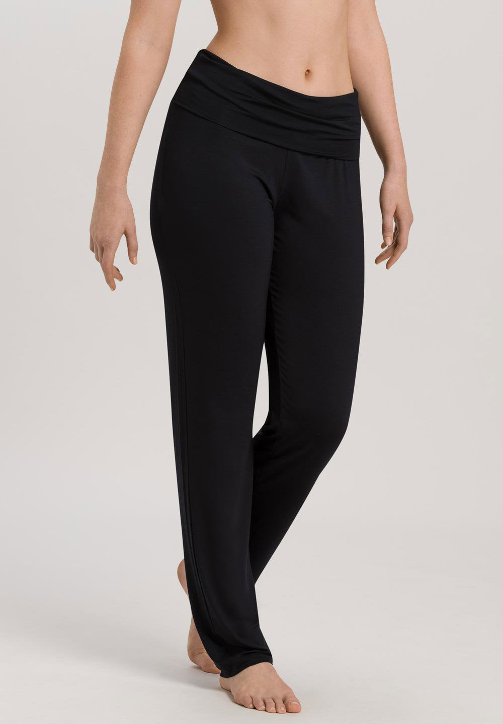 hanro-yoga-077998-loungehose-black-beauty-micromodal image 2