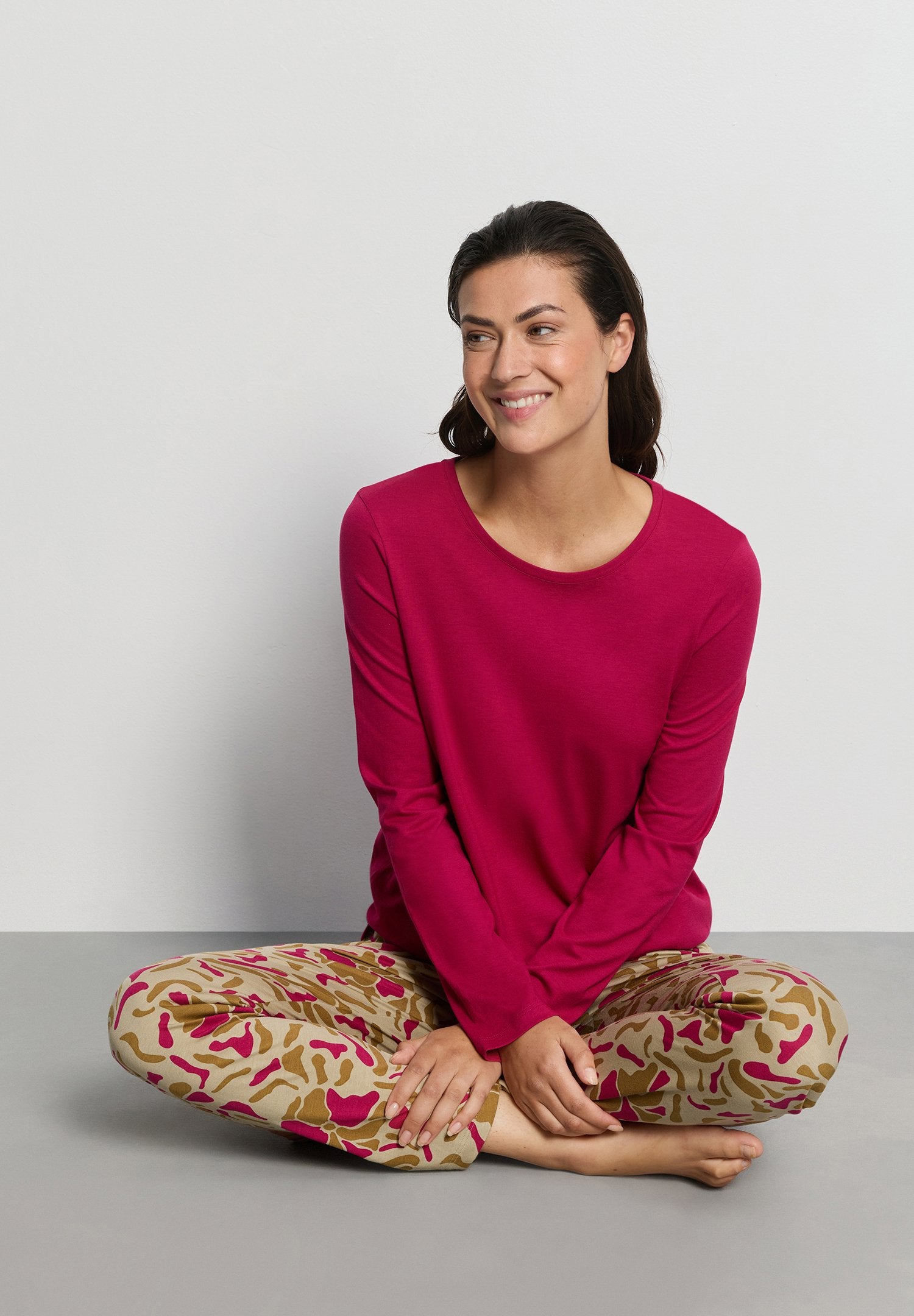 hanro-sleep-lounge-l-slv-shirt-langarmshirt-light-sangria-tencel image 5