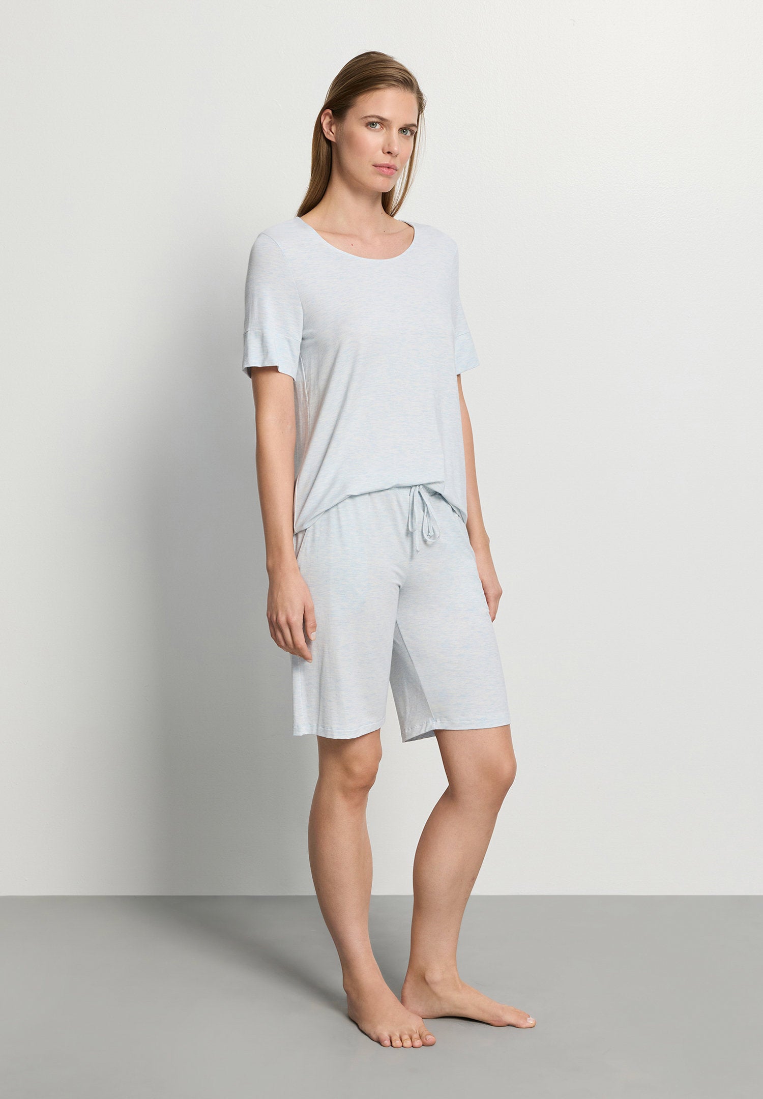 hanro-natural-elegance-short-pants-shorts-watery-blue-melange-viskose image 5