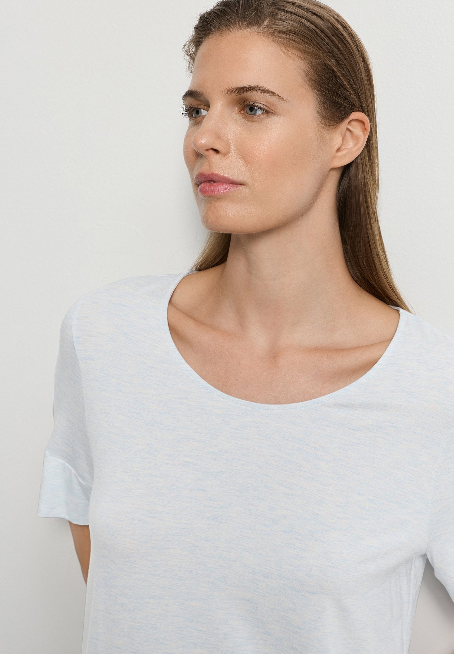 hanro-natural-elegance-shirt-pyjamaoberteil-watery-blue-viskose image 6