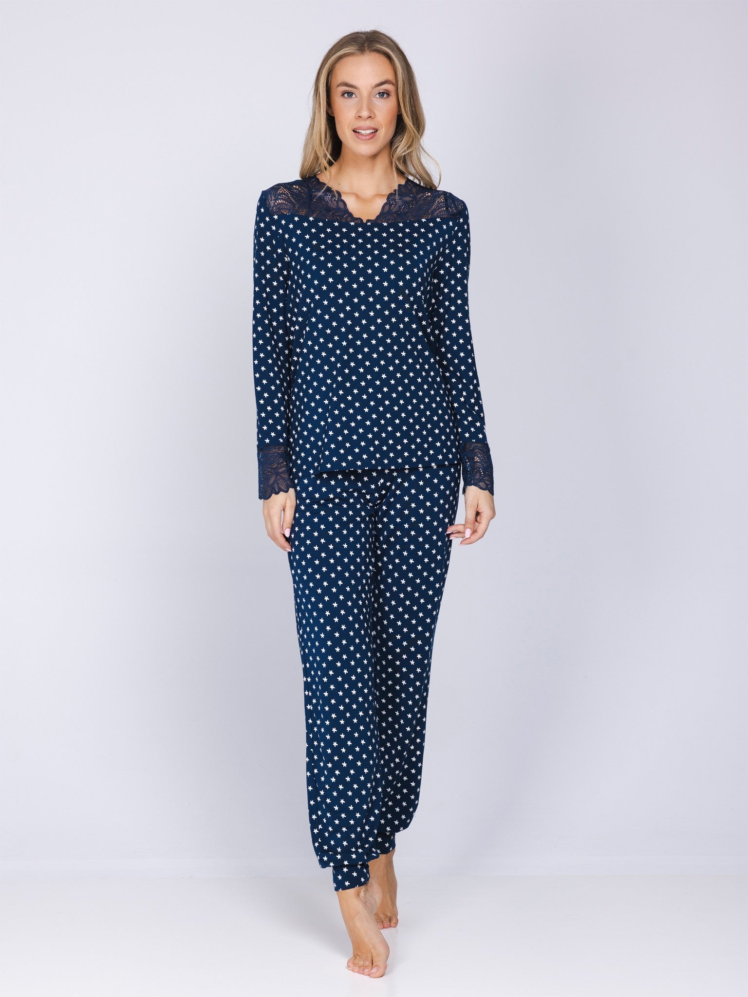 pastunette-premium-blue-mirage-pyjama-blau-modal-spitze image 3