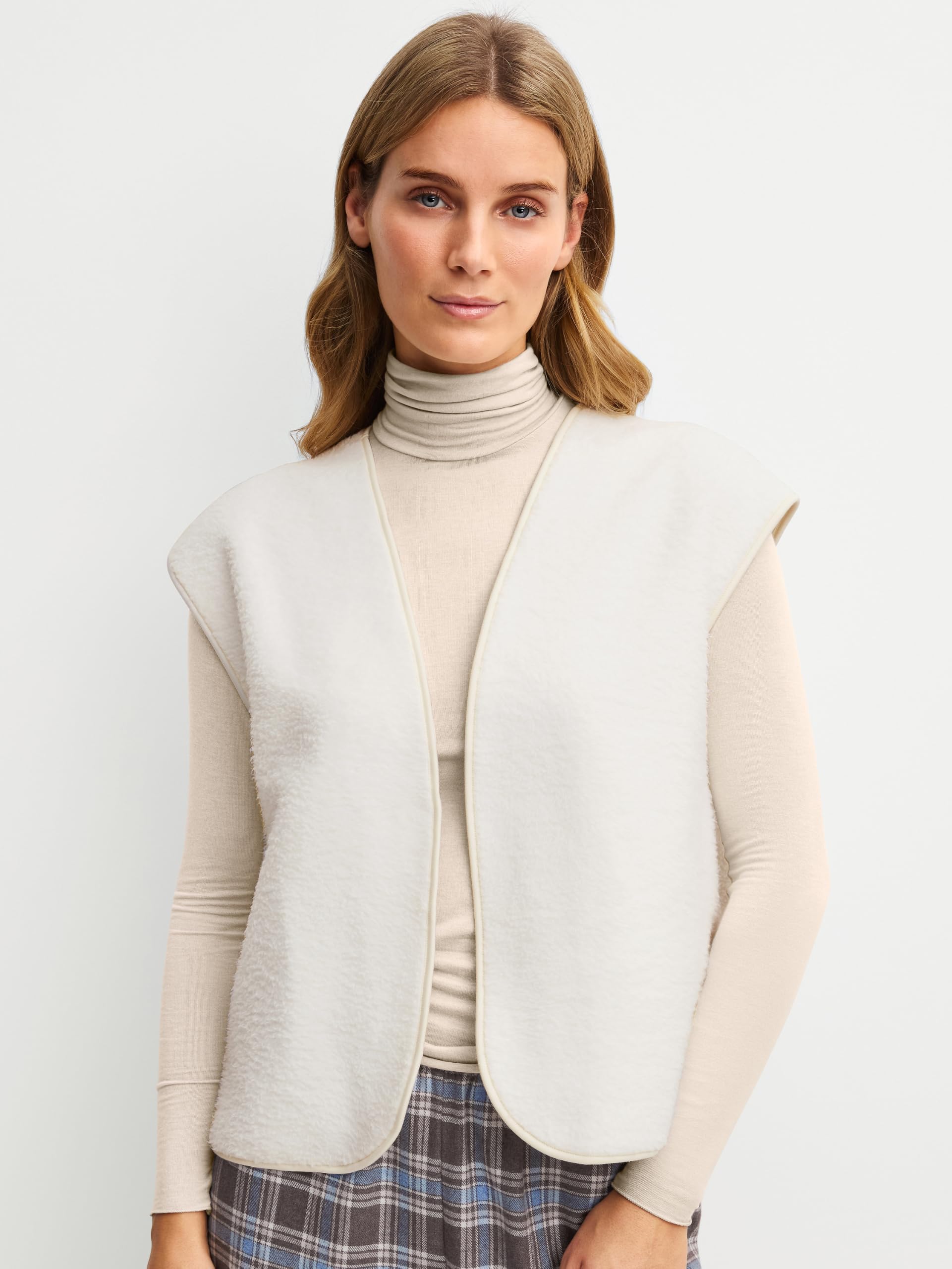 calida-lounge-relax-alpine-pl-sch-weste-42-44 image 2