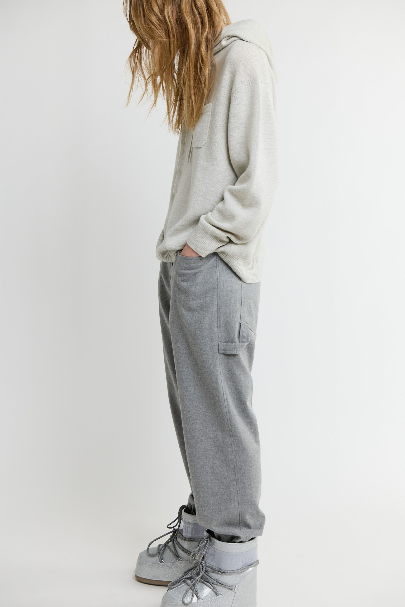 sunday-in-bed-henri-hoodie-wolle-cashmere-loungewear image 3