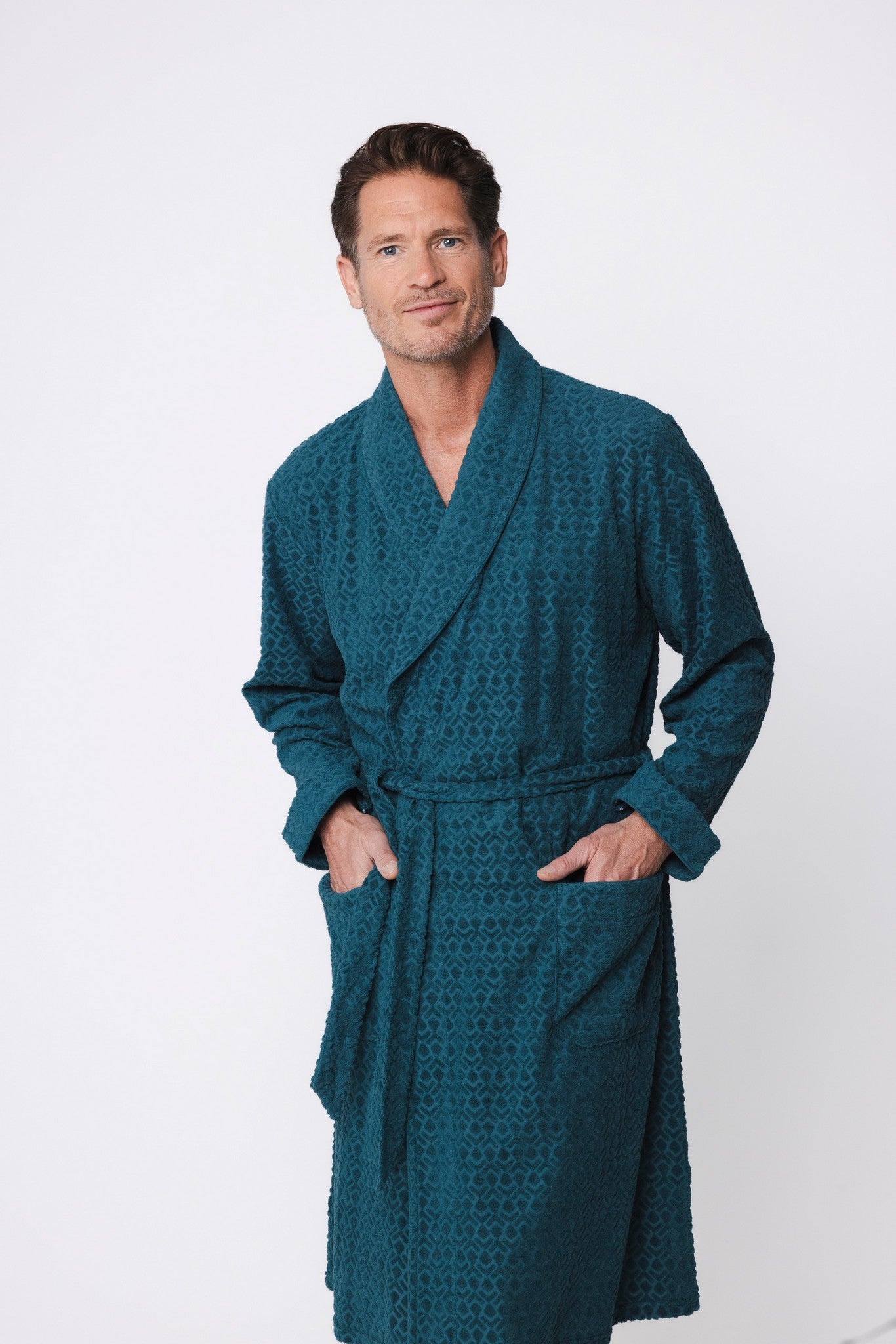 pastunette-green-motion-bademantel-petrol-jacquard image 5