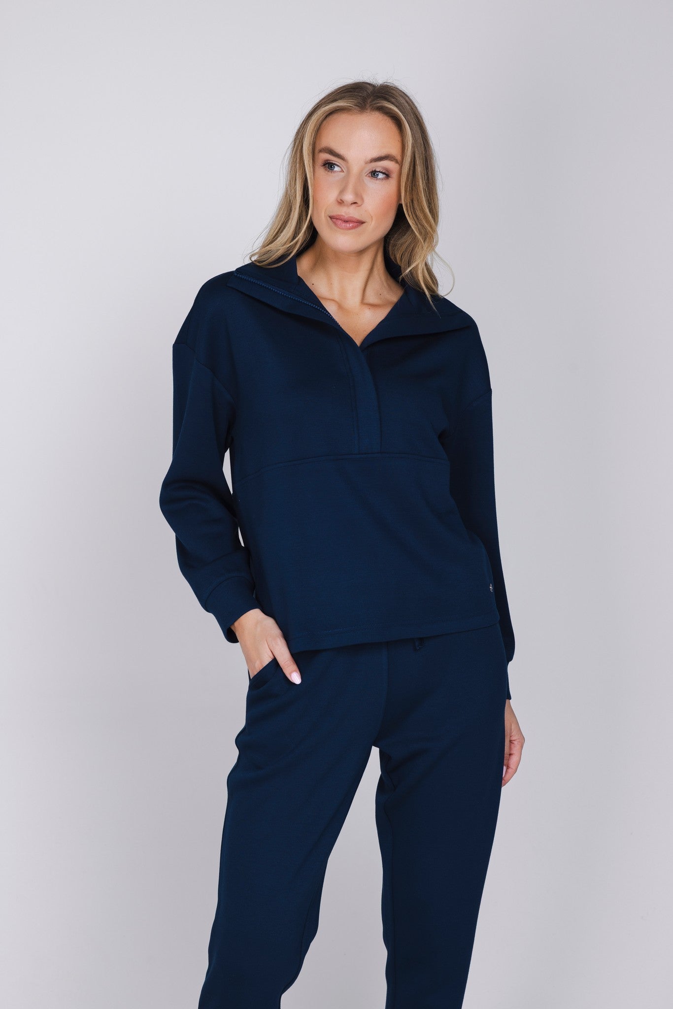 pastunette-premium-blue-mirage-hausanzug-dunkelblau-viskose image 4