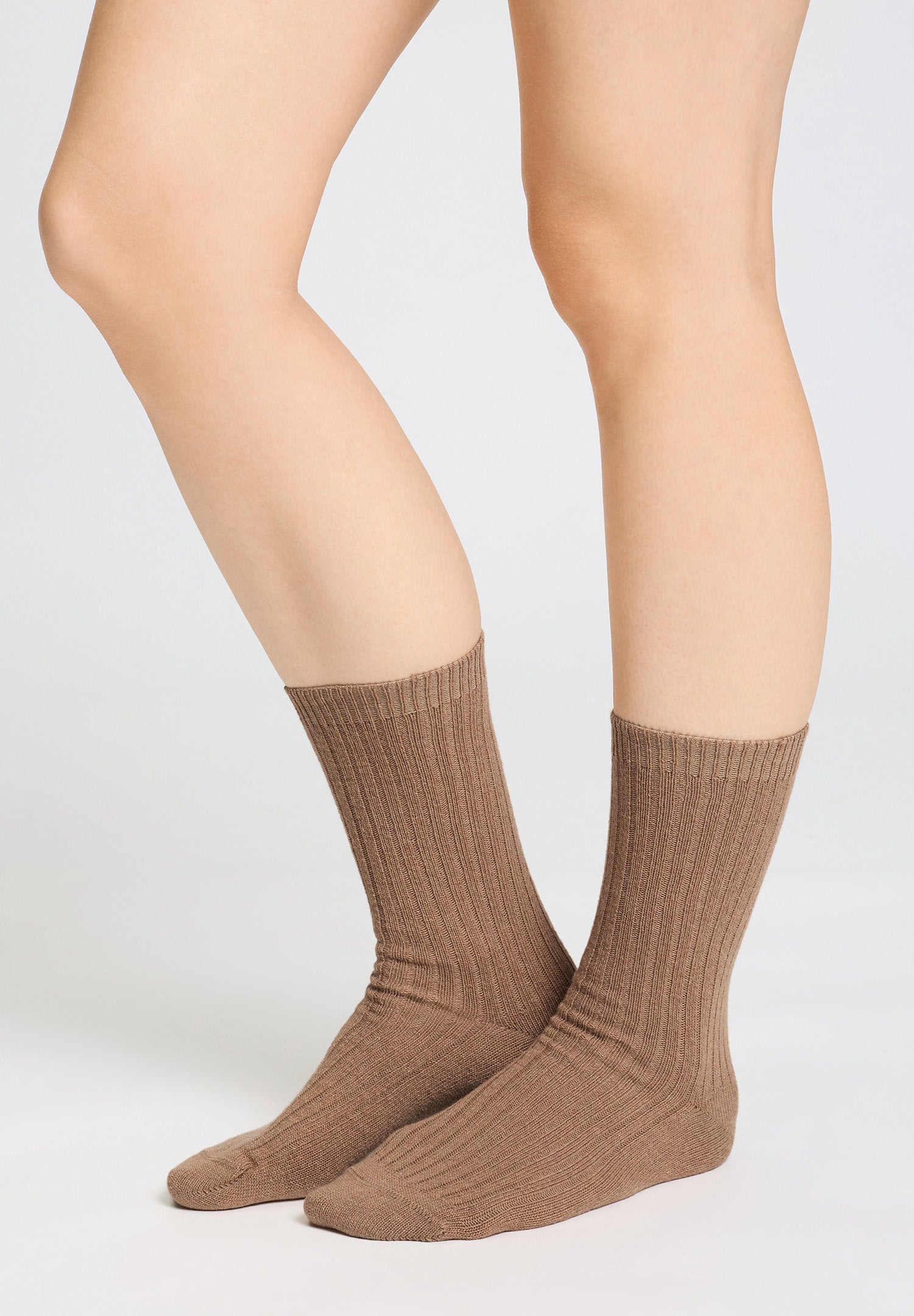 hanro-accessories-socken-canyon-brown-kaschmir-43-46 image 3