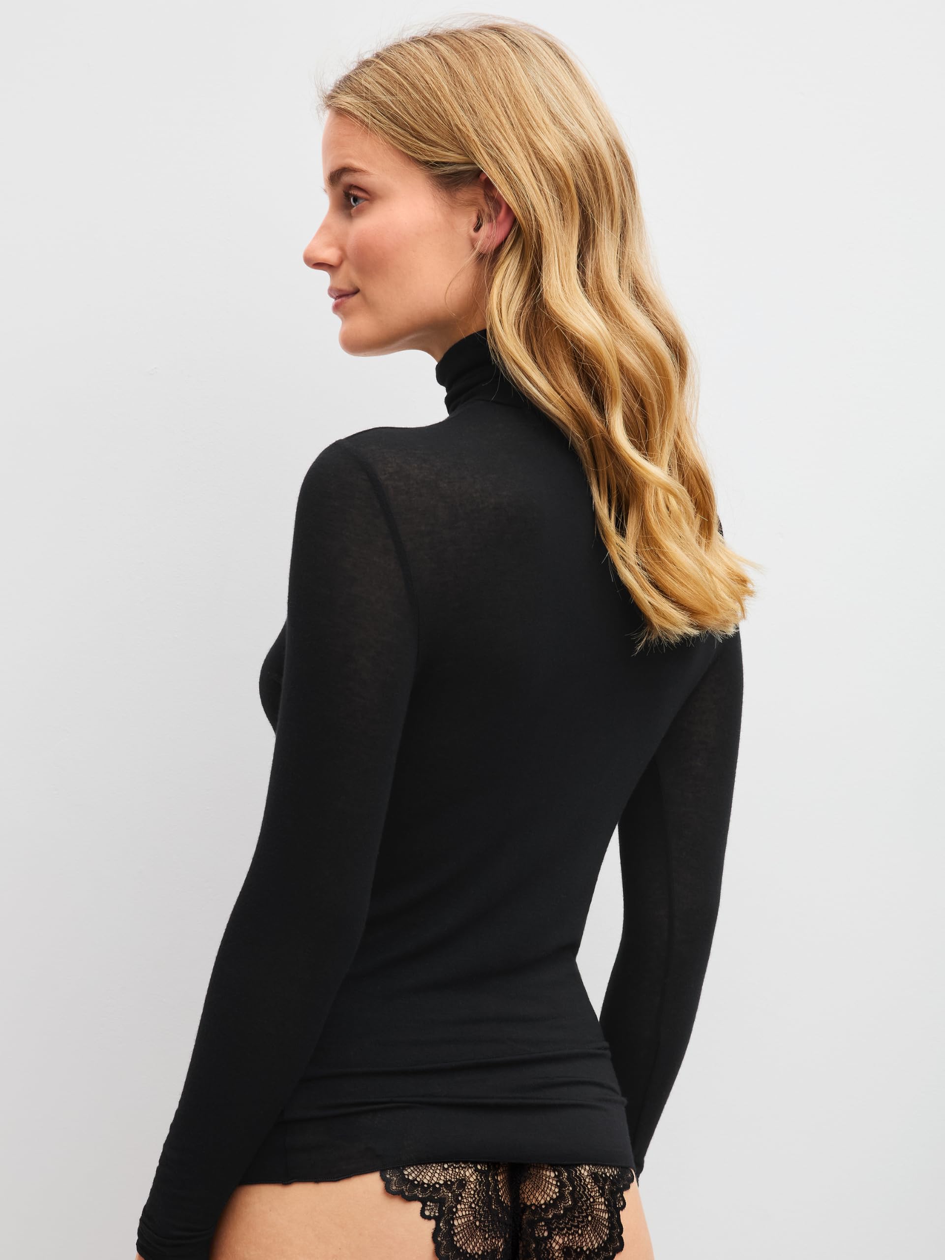 calida-natural-skin-second-skin-langarmshirt-40-42-schwarz image 3