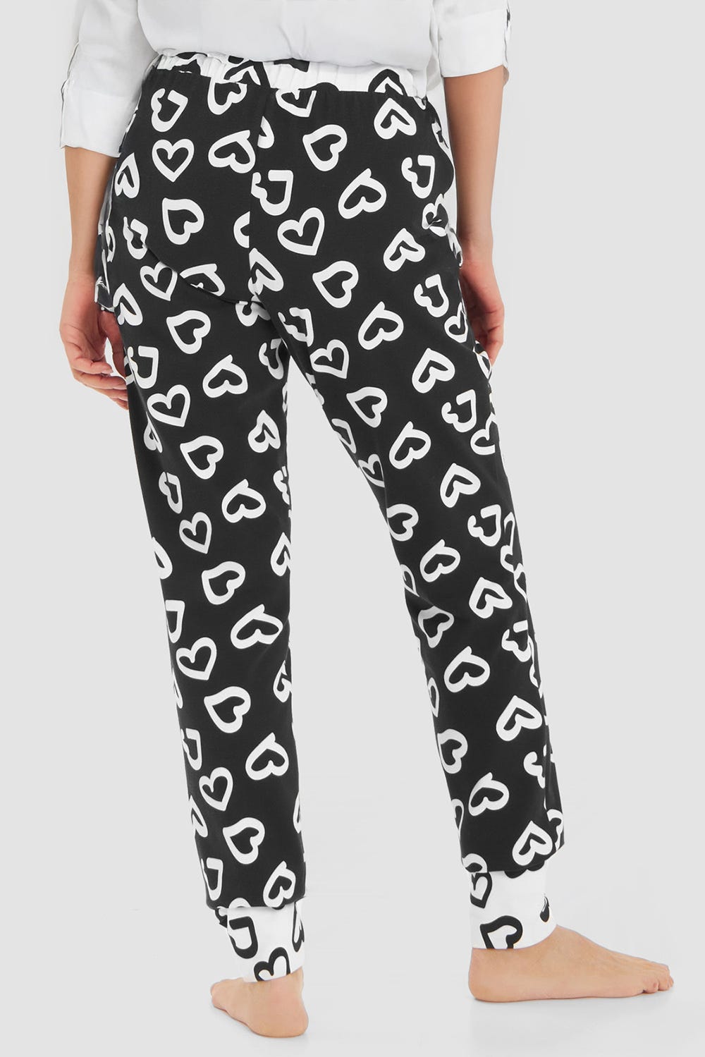 r-sch-be-happy-pyjamahose-lang-schwarz-herzmuster image 3