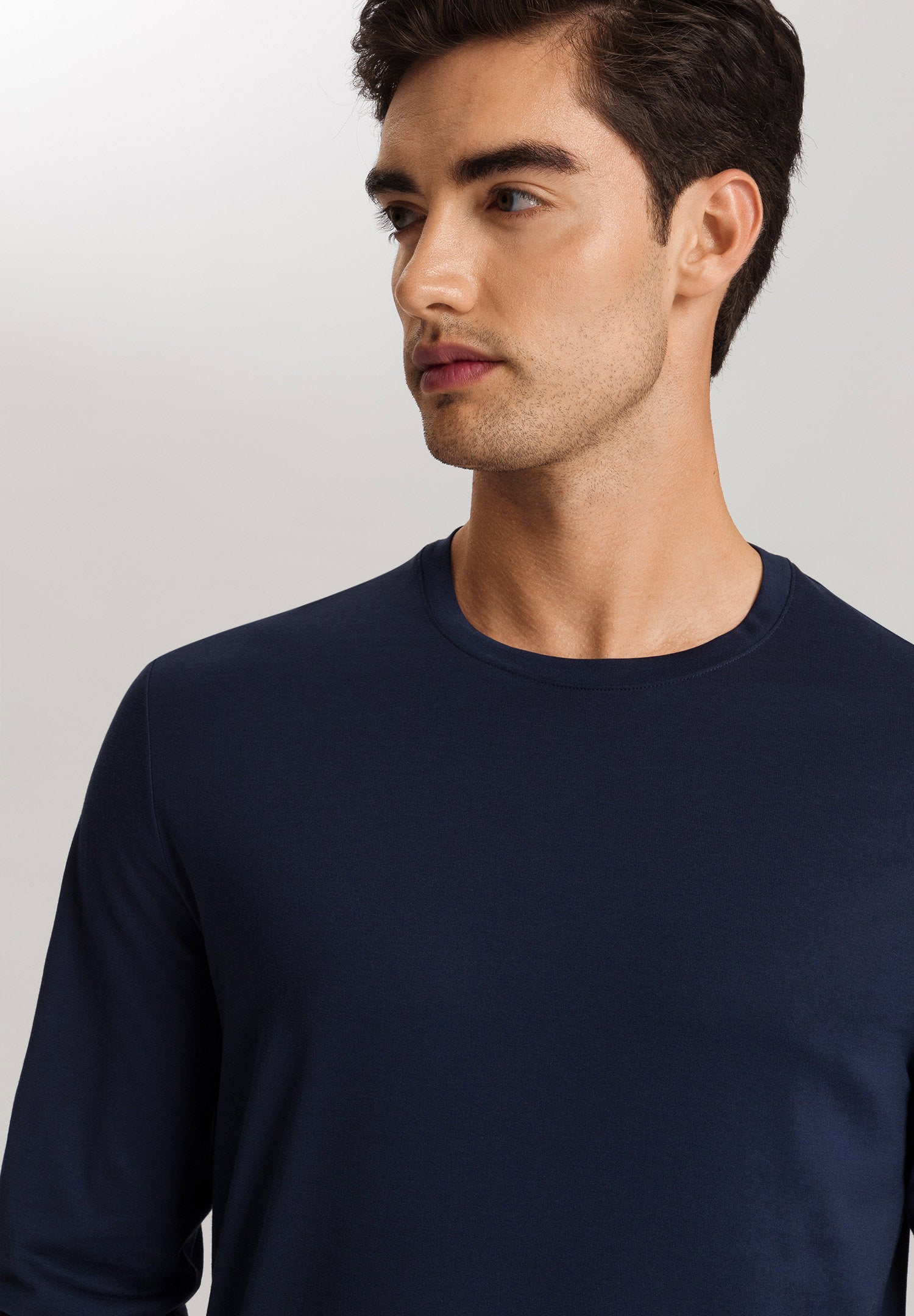 hanro-night-and-day-langarmshirt-deep-navy-baumwolle image 6