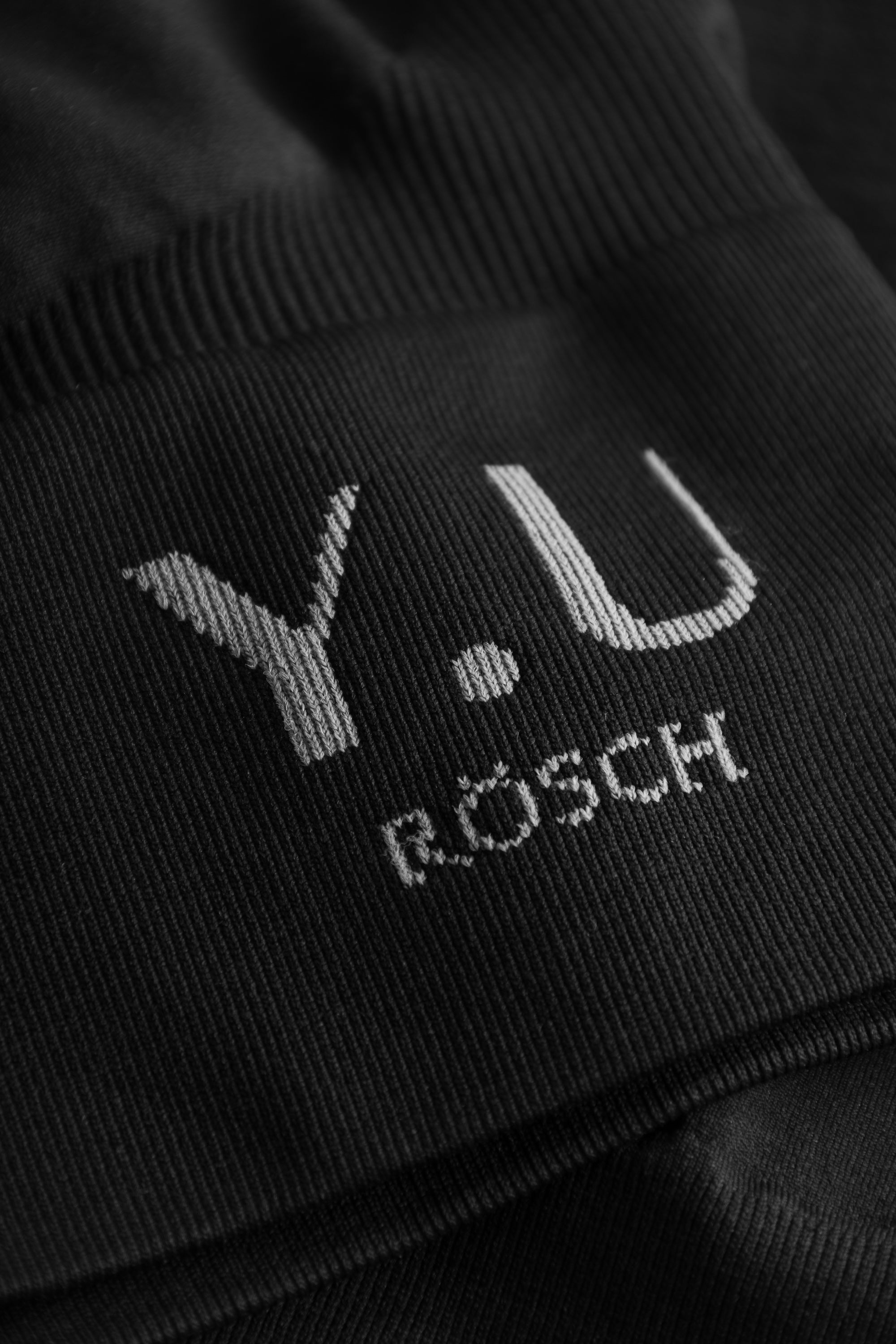 r-sch-be-happy-yoga-bustier-schwarz-seamless-gr-xs-l image 4