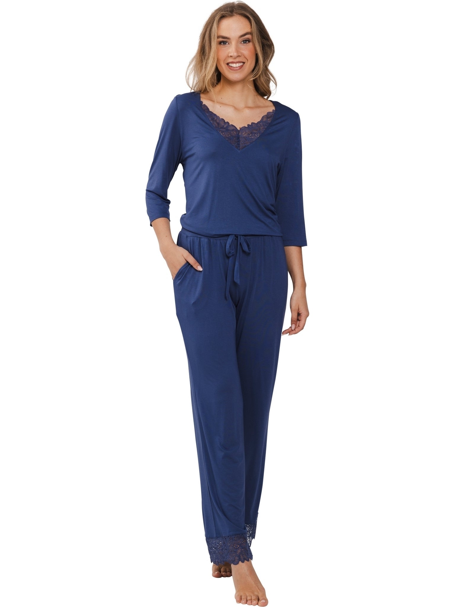 pastunette-premium-midnight-pyjama-blau-viskose-spitze image 2