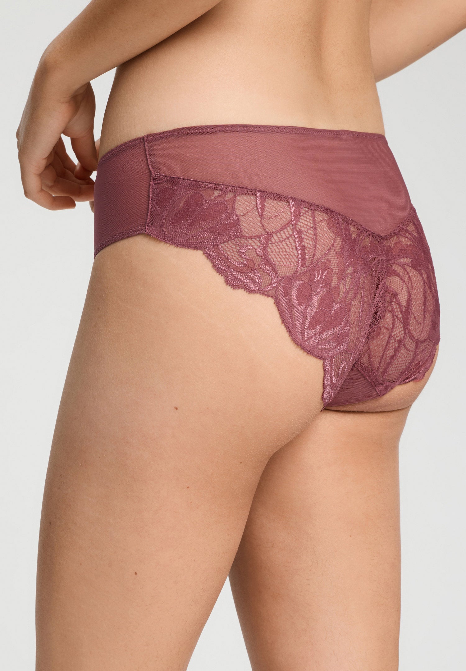 hanro-lysia-midi-slip-apple-butter-t-ll-spitze image 4