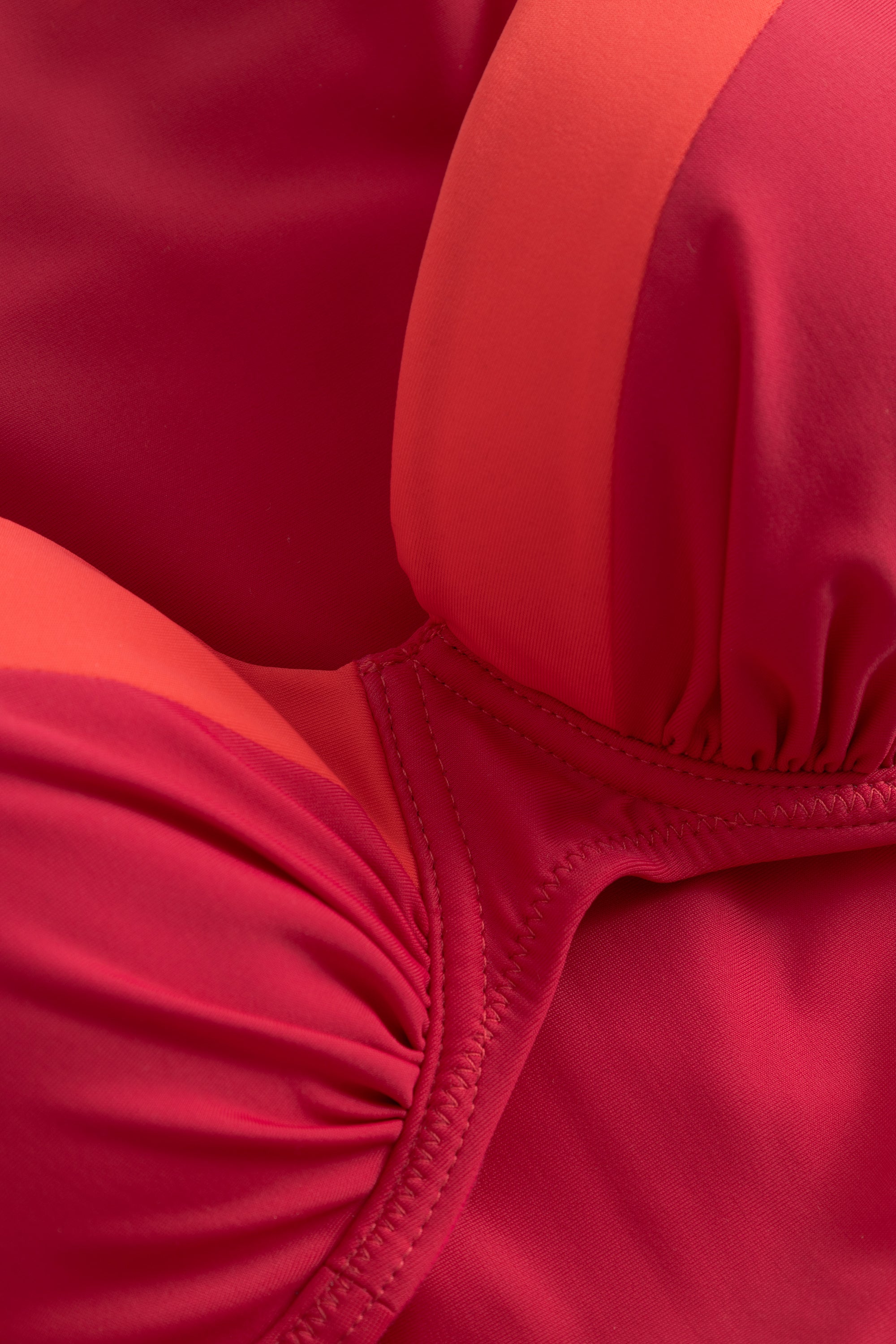 r-sch-be-happy-bikini-colourblocking-rot-cup-b-d image 4