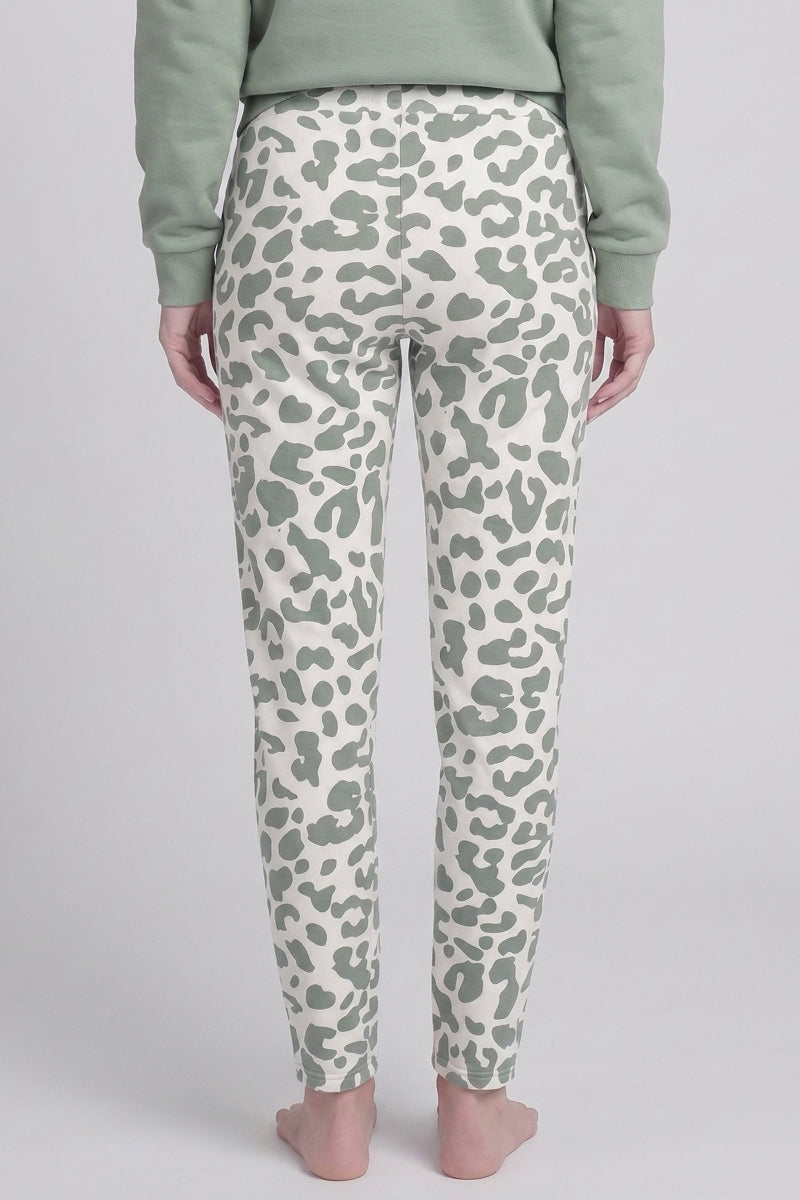 r-sch-be-happy-hose-lang-gr-n-leo-print-sweat image 3