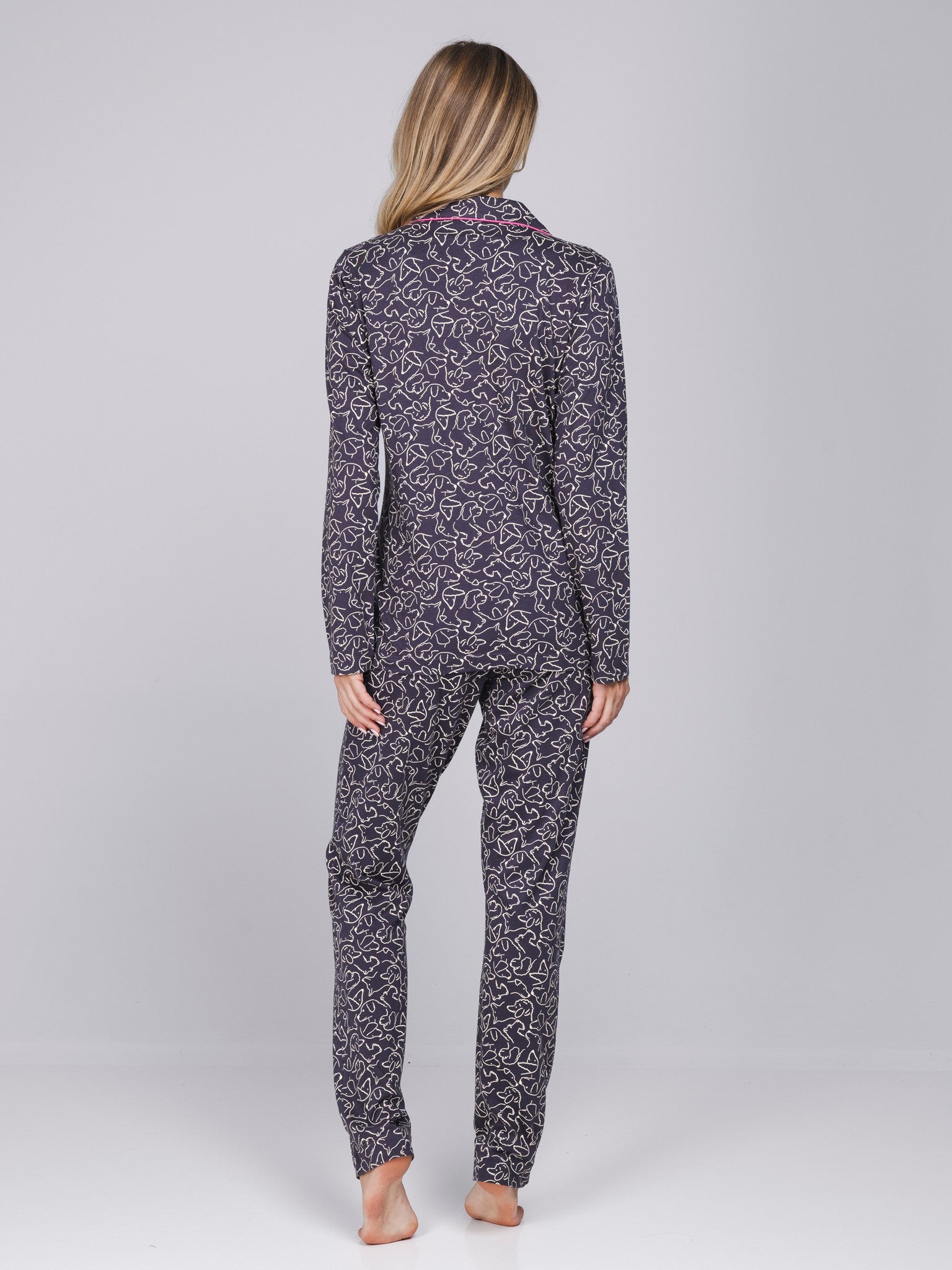 myrebelle-furry-friend-pyjama-damen-grau-bio-baumwolle image 5