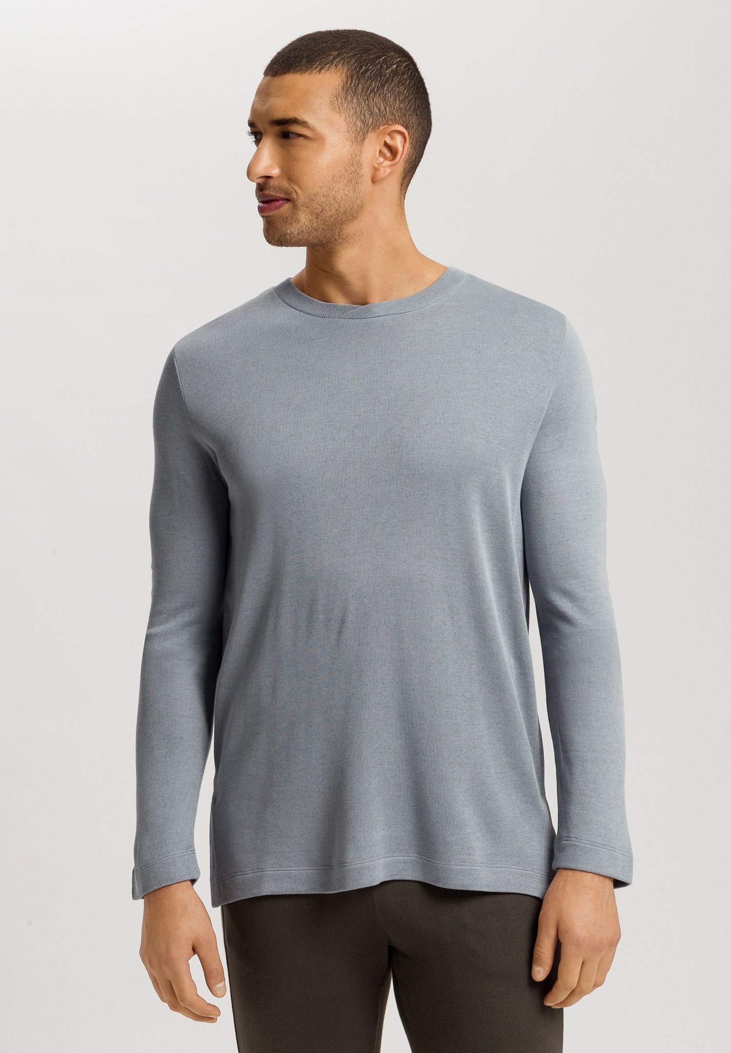 hanro-woolen-comfort-langarm-shirt-cliff-grey-cashmere image 2
