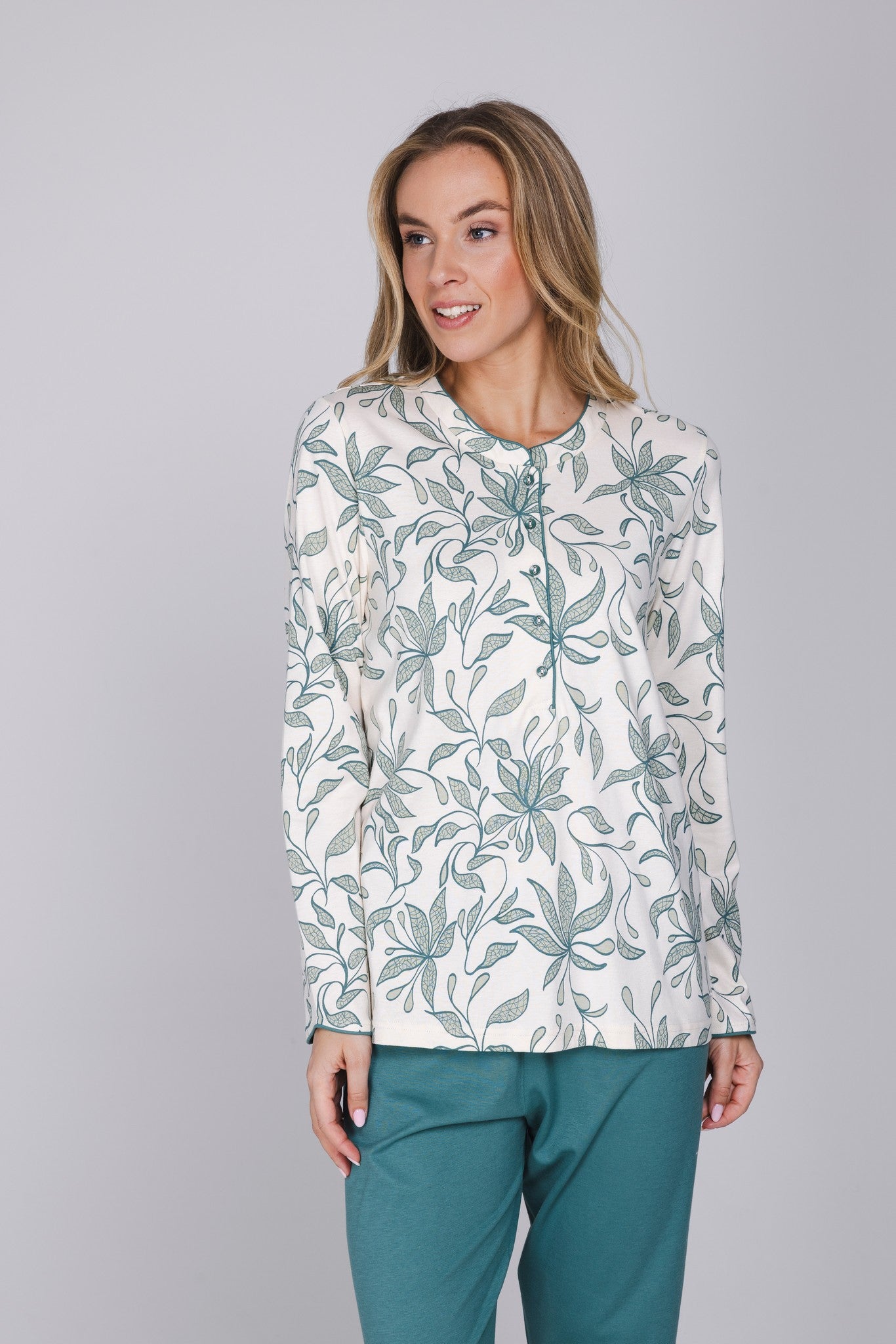 pastunette-nordic-leaf-pyjama-gr-n-schlafanzug-blattprint image 4