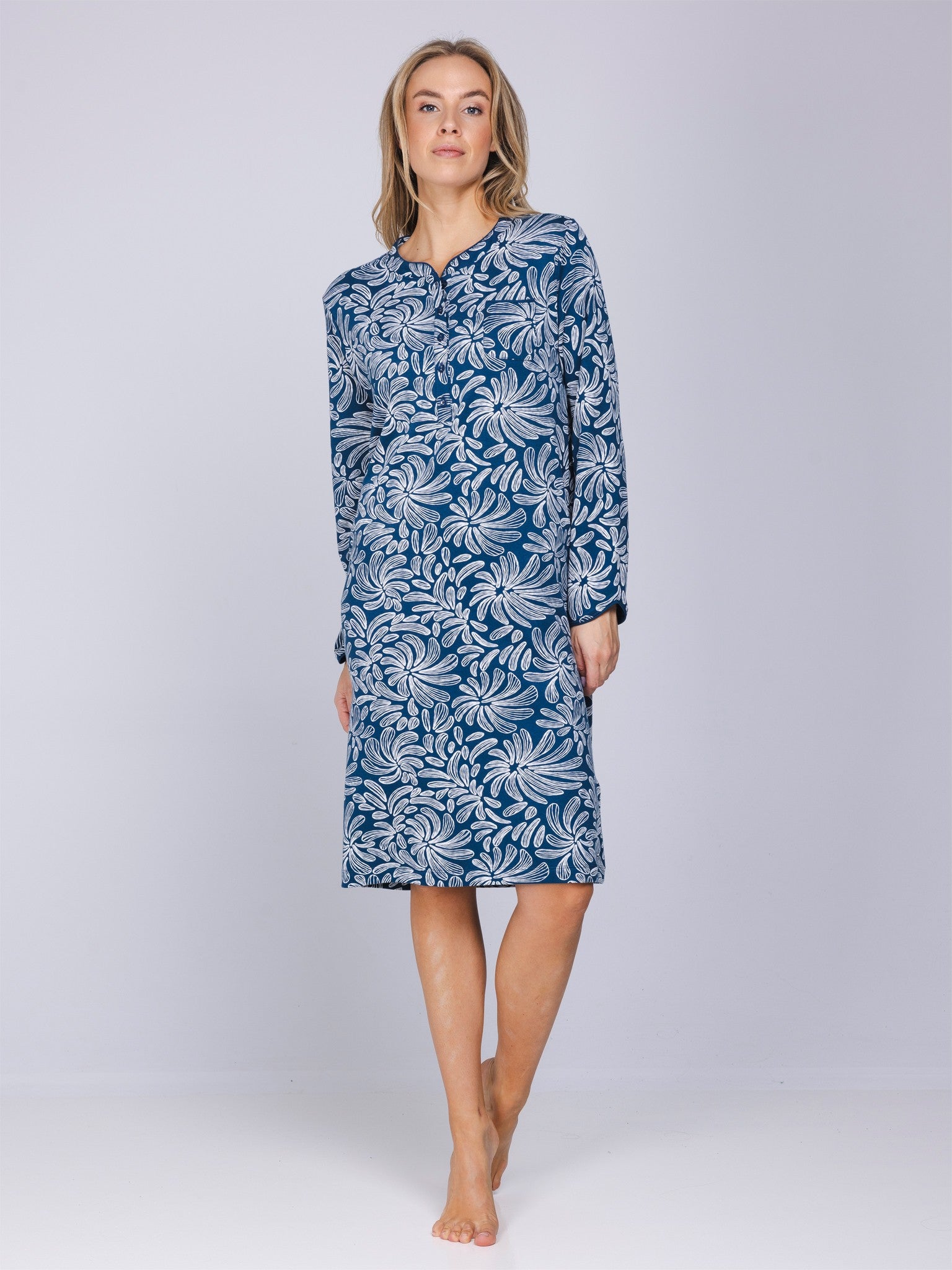 pastunette-nordic-bloom-nachthemd-blau-baumwolle image 3