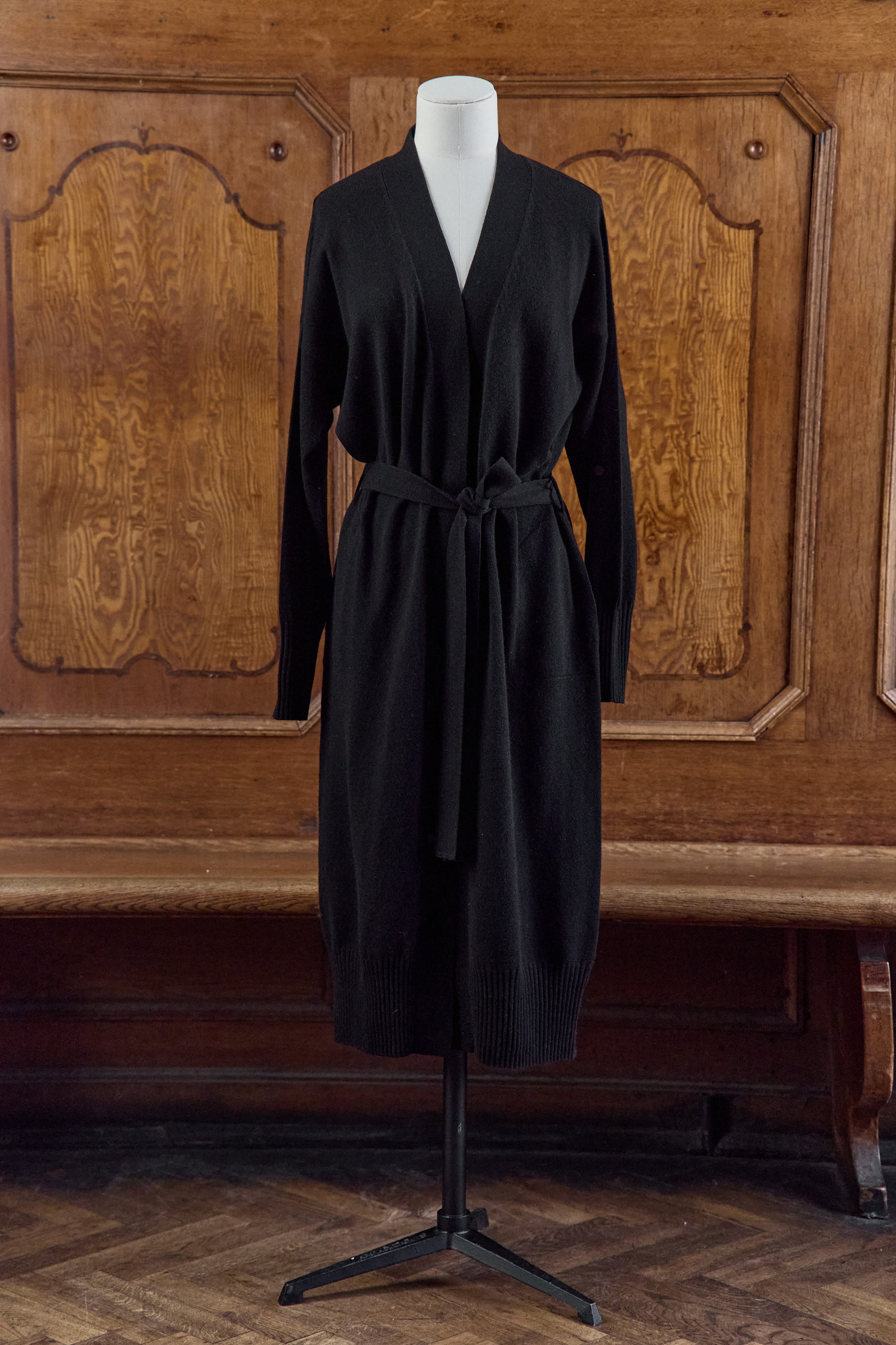 sunday-in-bed-sophie-mantel-morgenmantel-wolle-cashmere image 2