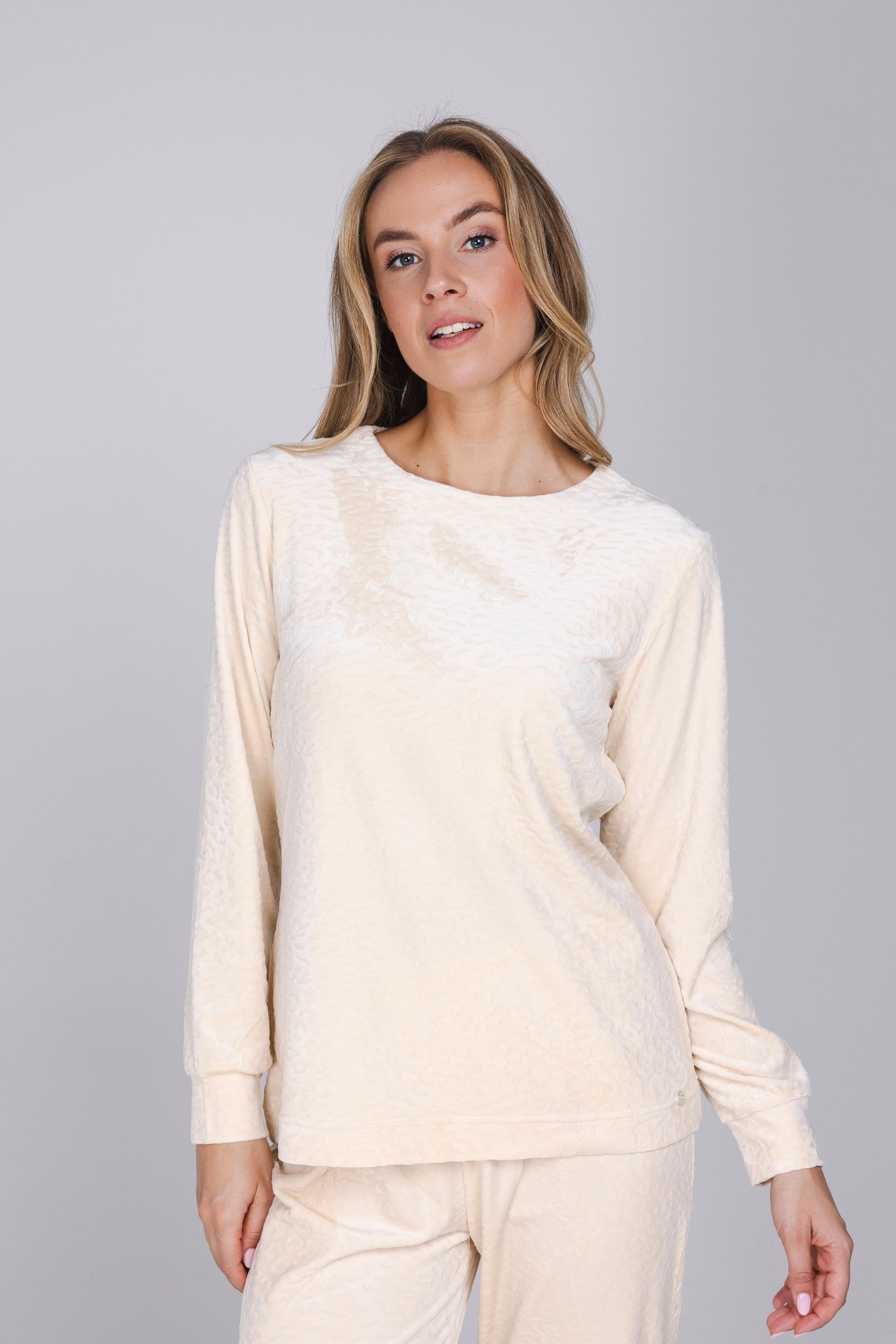 pastunette-softness-pyjama-creme-velours-fleece image 4