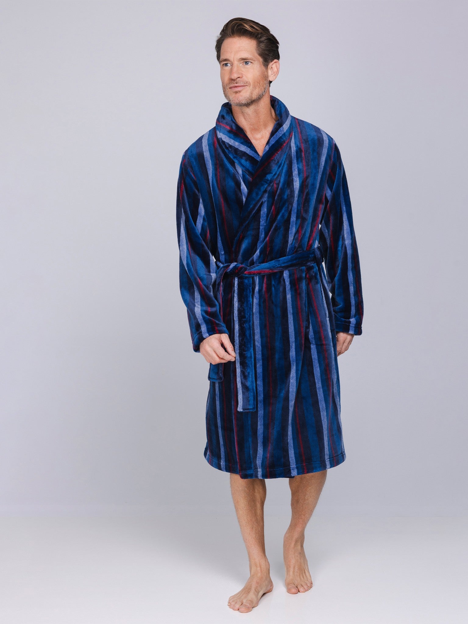 pastunette-northern-nights-morgenmantel-herren-blau-streifen-fleece image 3