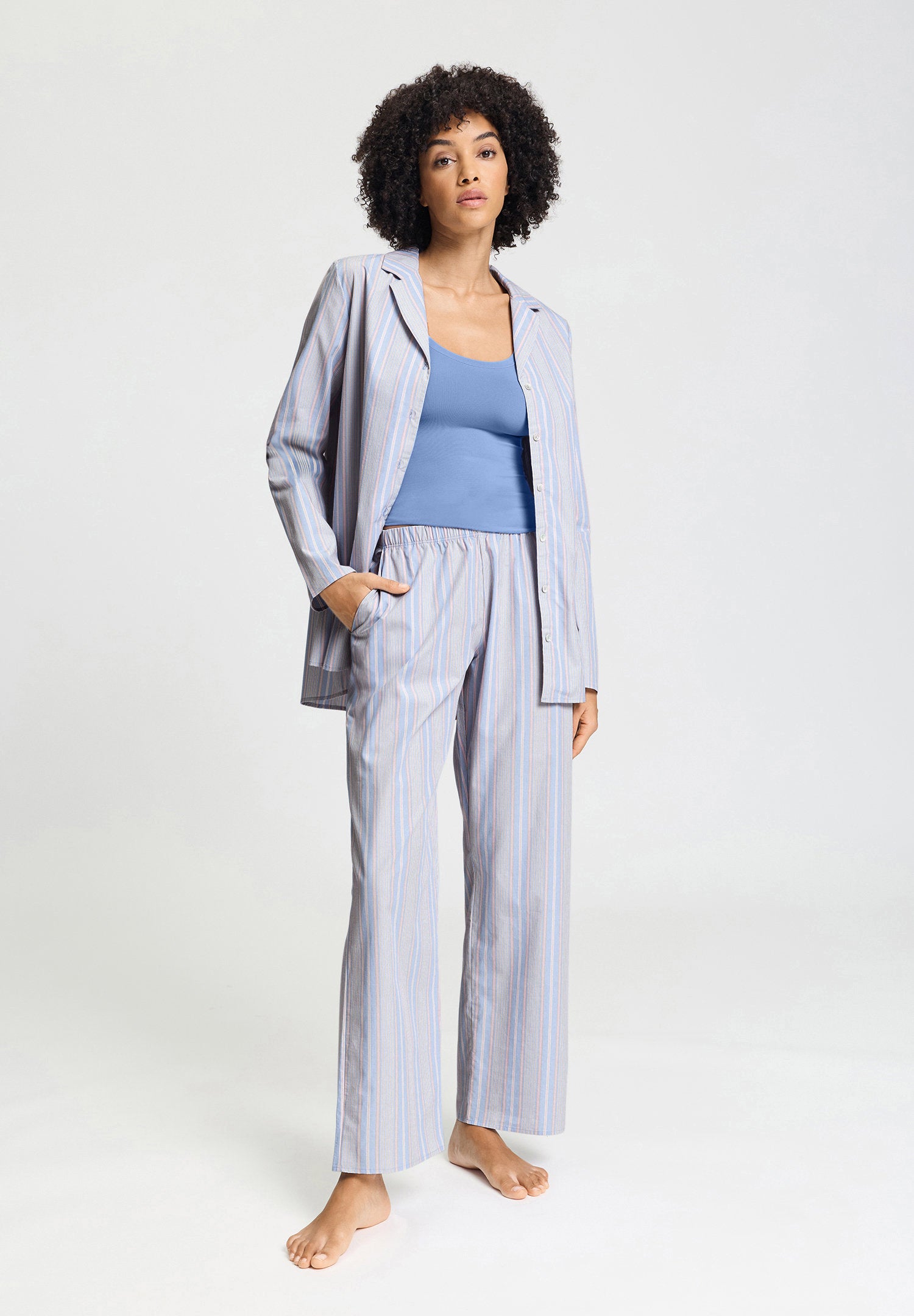hanro-sleep-lounge-bigshirt-damen-lilian-stripes image 6