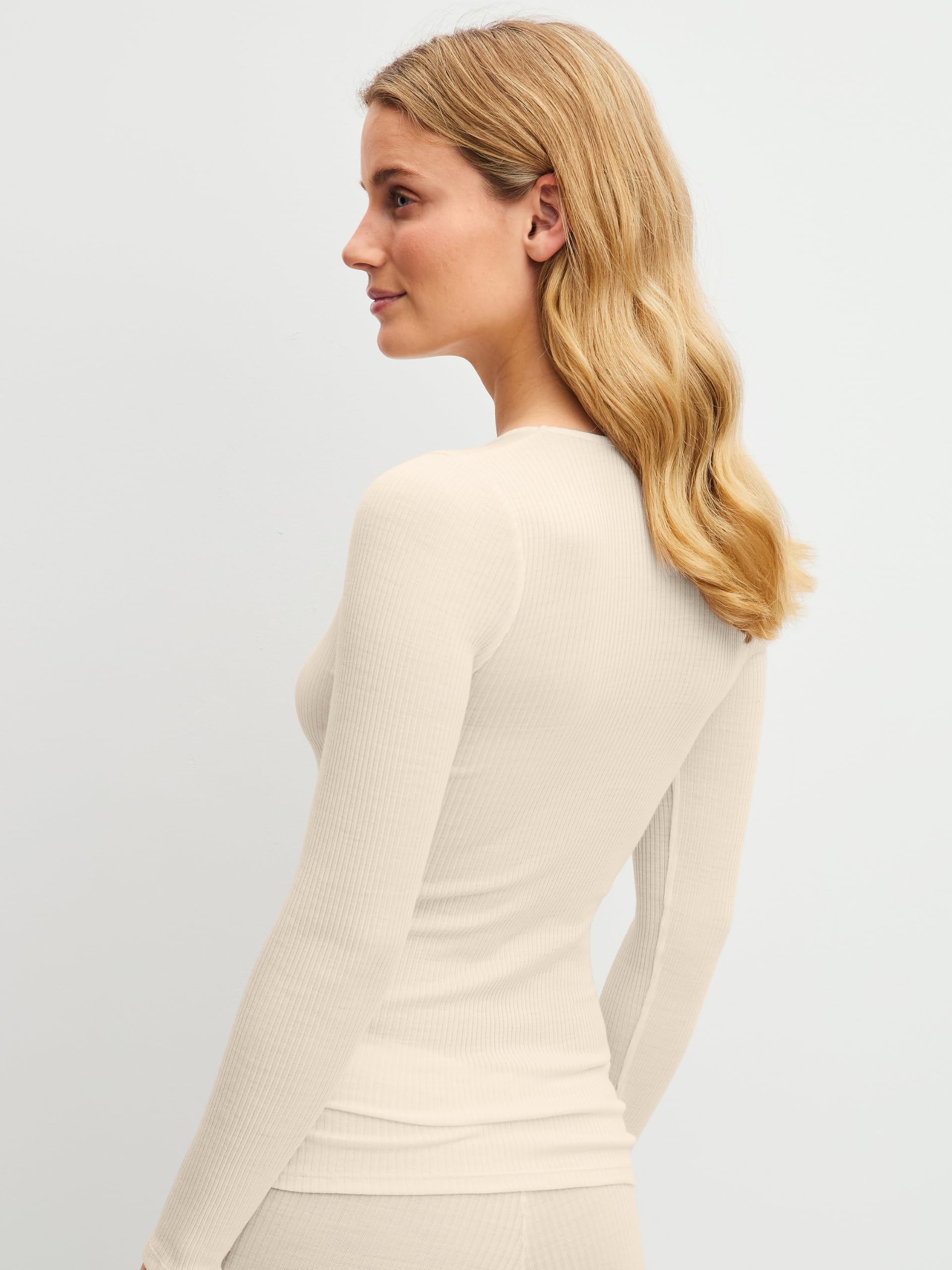 calida-wool-silk-silky-wool-soft-shirt-damen-langarm image 5