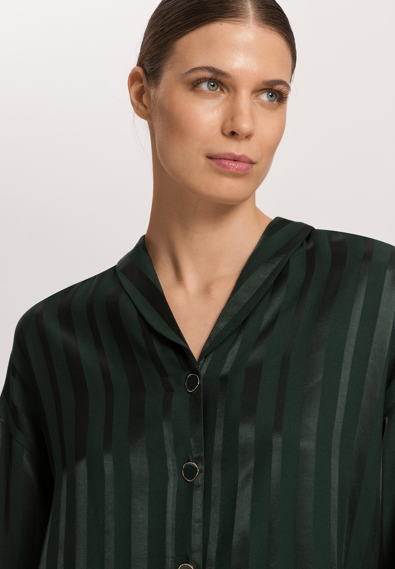 hanro-indra-langarm-shirt-dark-malachite-jacquard image 6