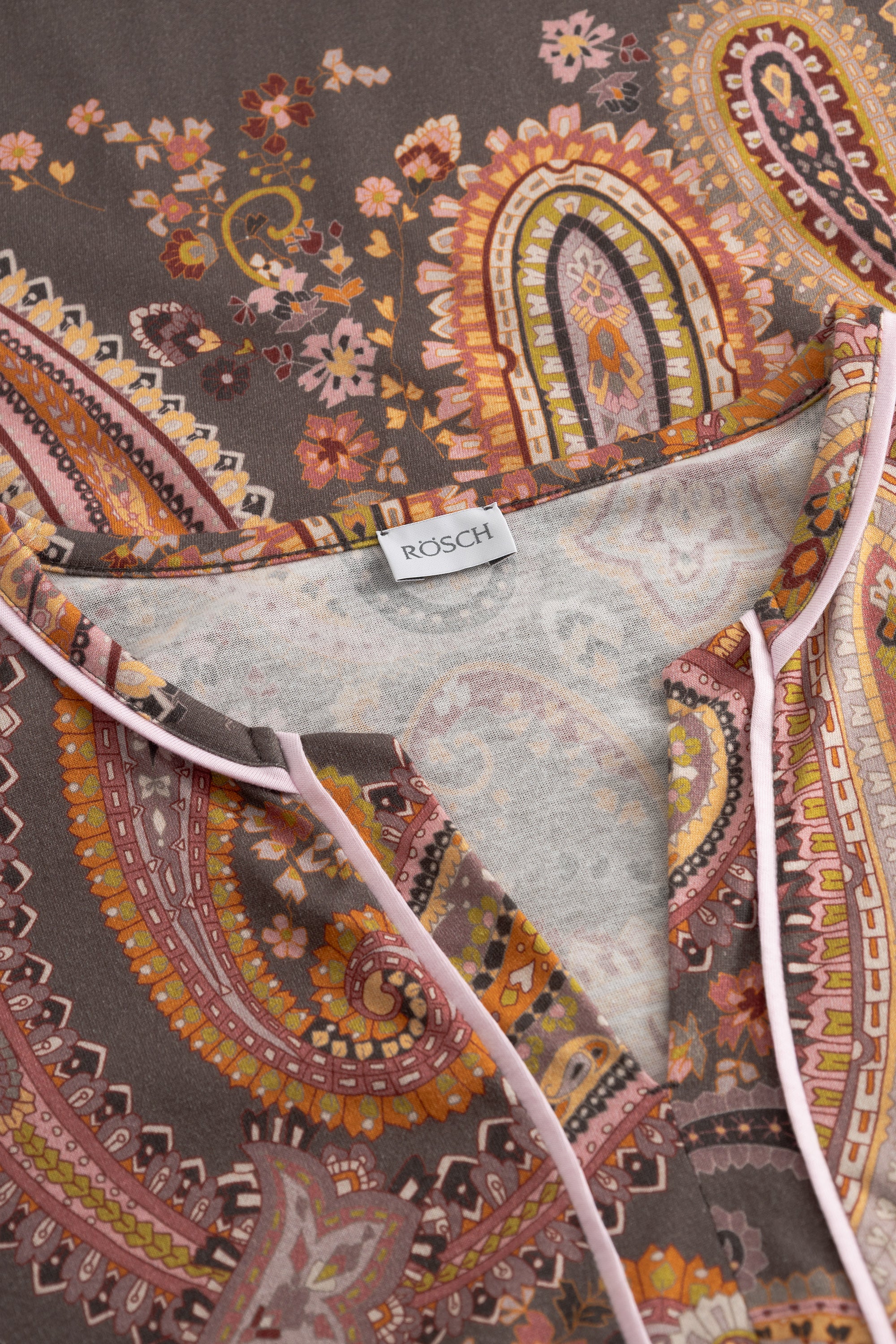 r-sch-be-happy-nachthemd-mini-braun-paisley-modal image 4