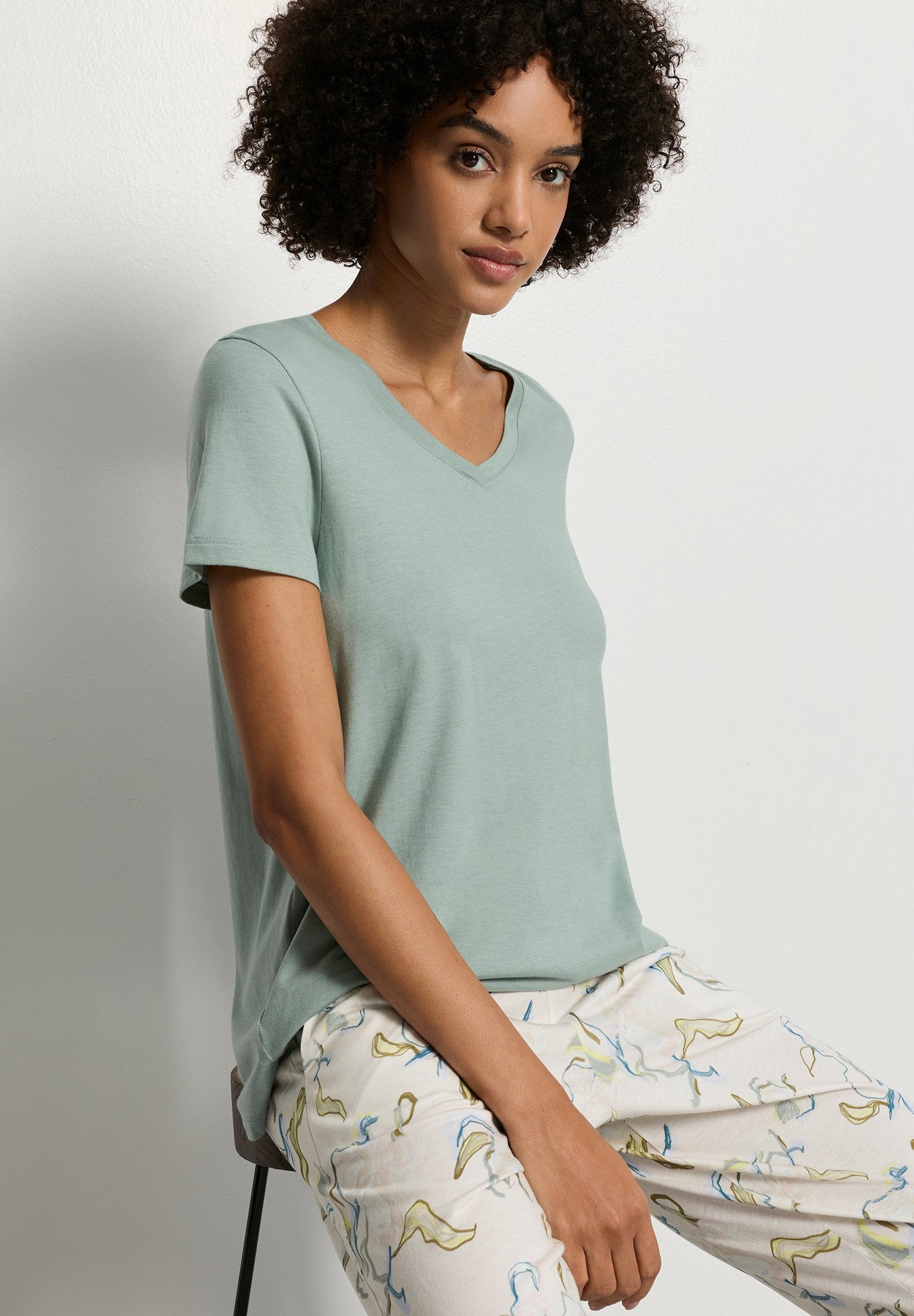 hanro-sleep-lounge-shirt-t-shirt-seafoam-tencel image 2
