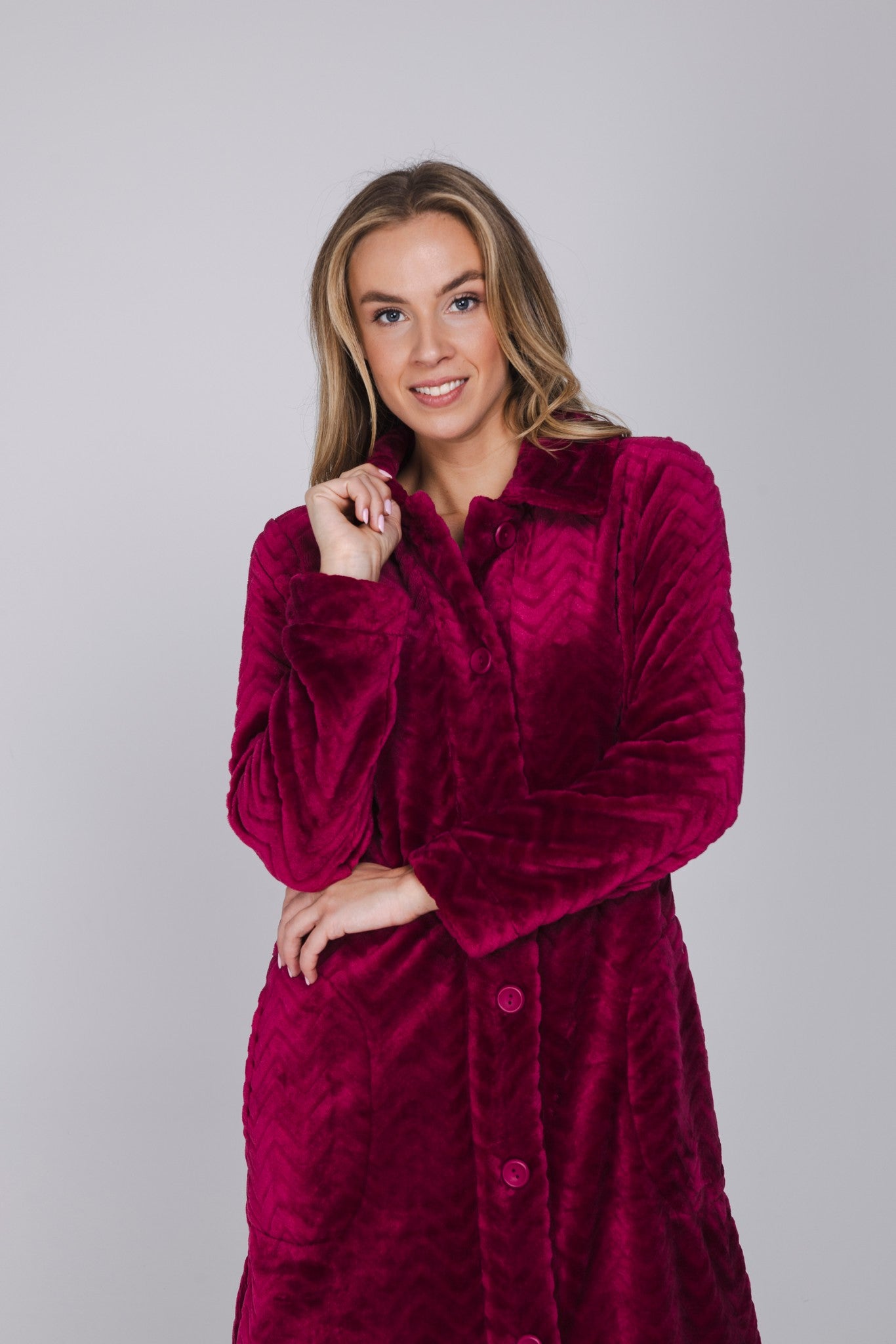 pastunette-rosewood-comfort-morgenmantel-rot-fleece image 4