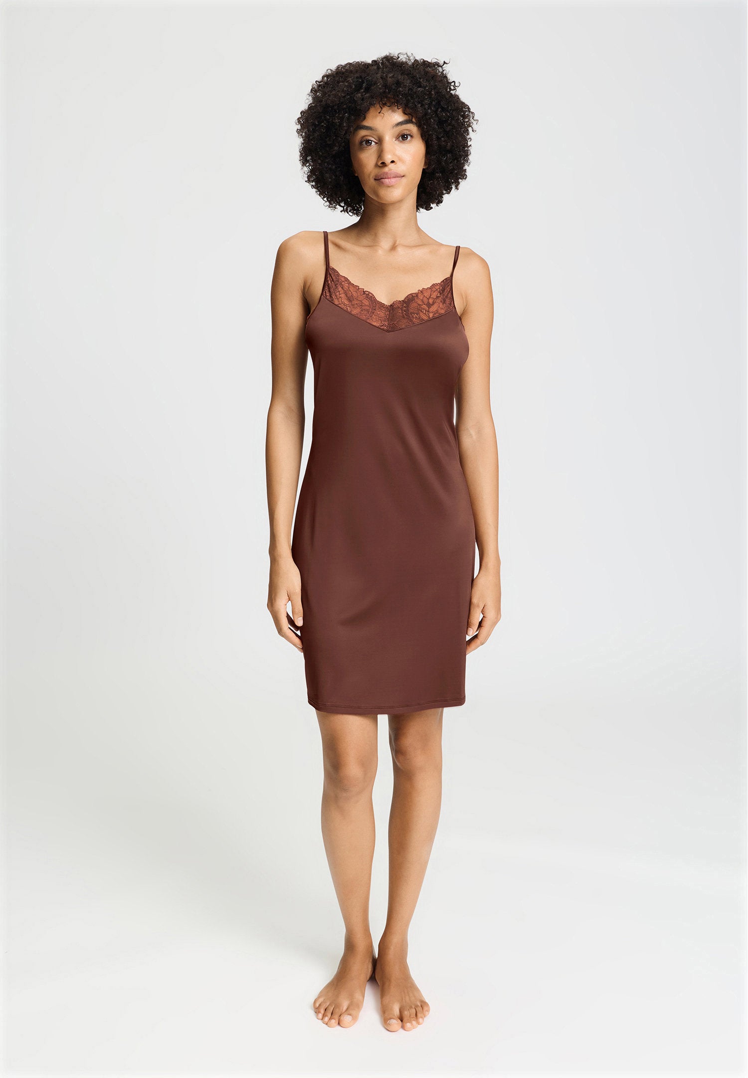 hanro-azelia-negligee-90cm-cinnamon-spitze-viskose image 2