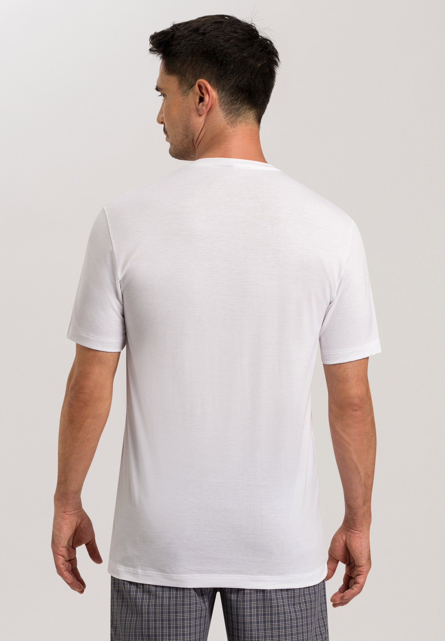 hanro-night-and-day-kurzarm-shirt-herren-wei-baumwolle image 4