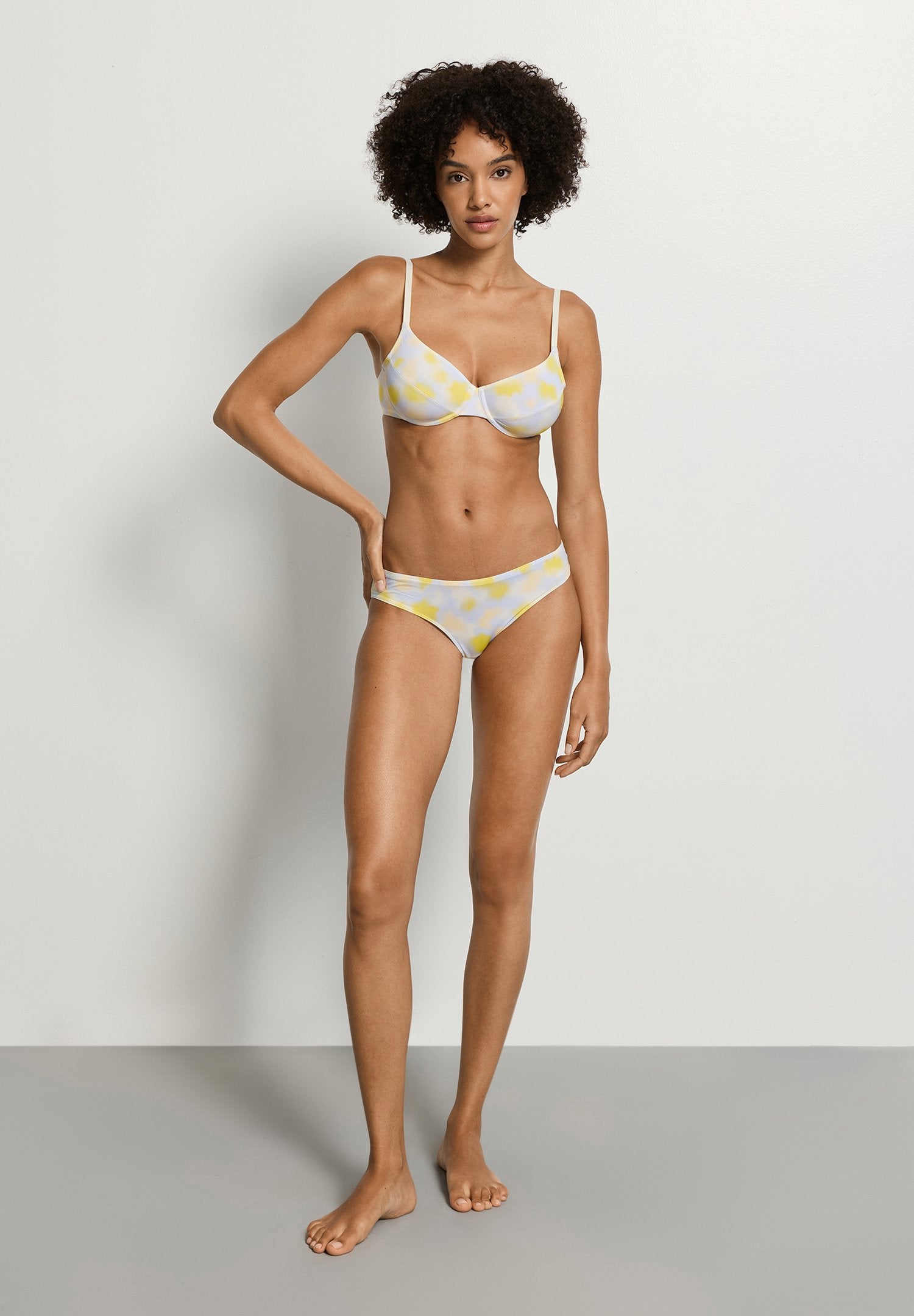 hanro-monea-mini-briefs-slip-soft-spring-forms-polyamid image 5