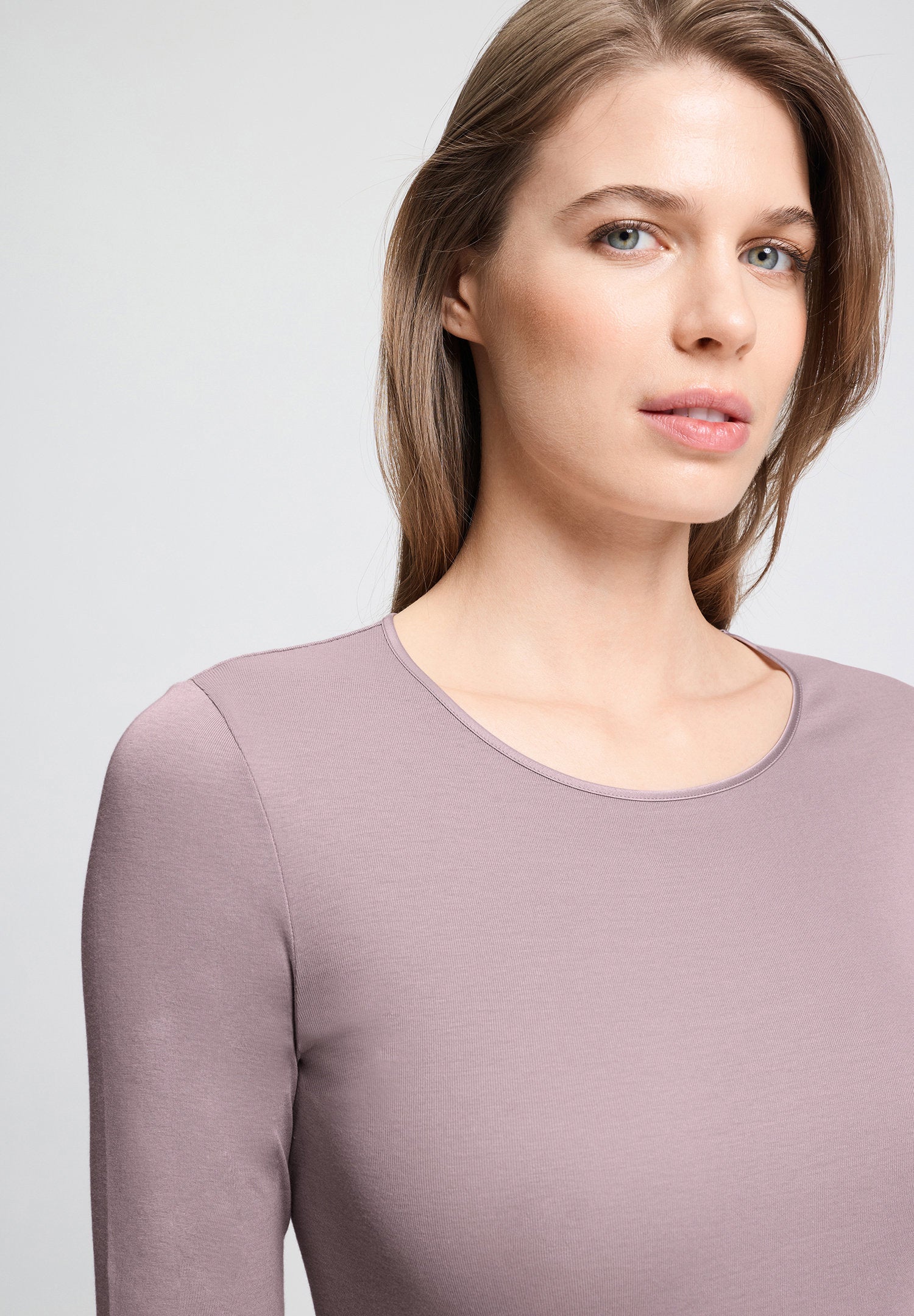 hanro-cotton-seamless-langarmshirt-stormy-rose-baumwolle image 6