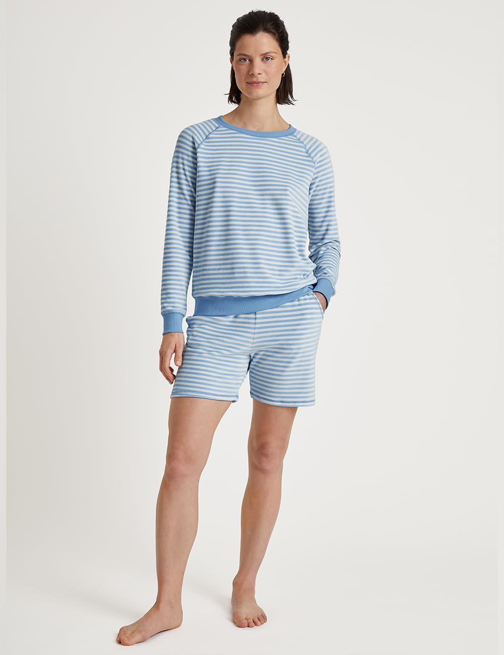 calida-favourites-lounge-velours-pullover-endless-sky-48-50 image 2