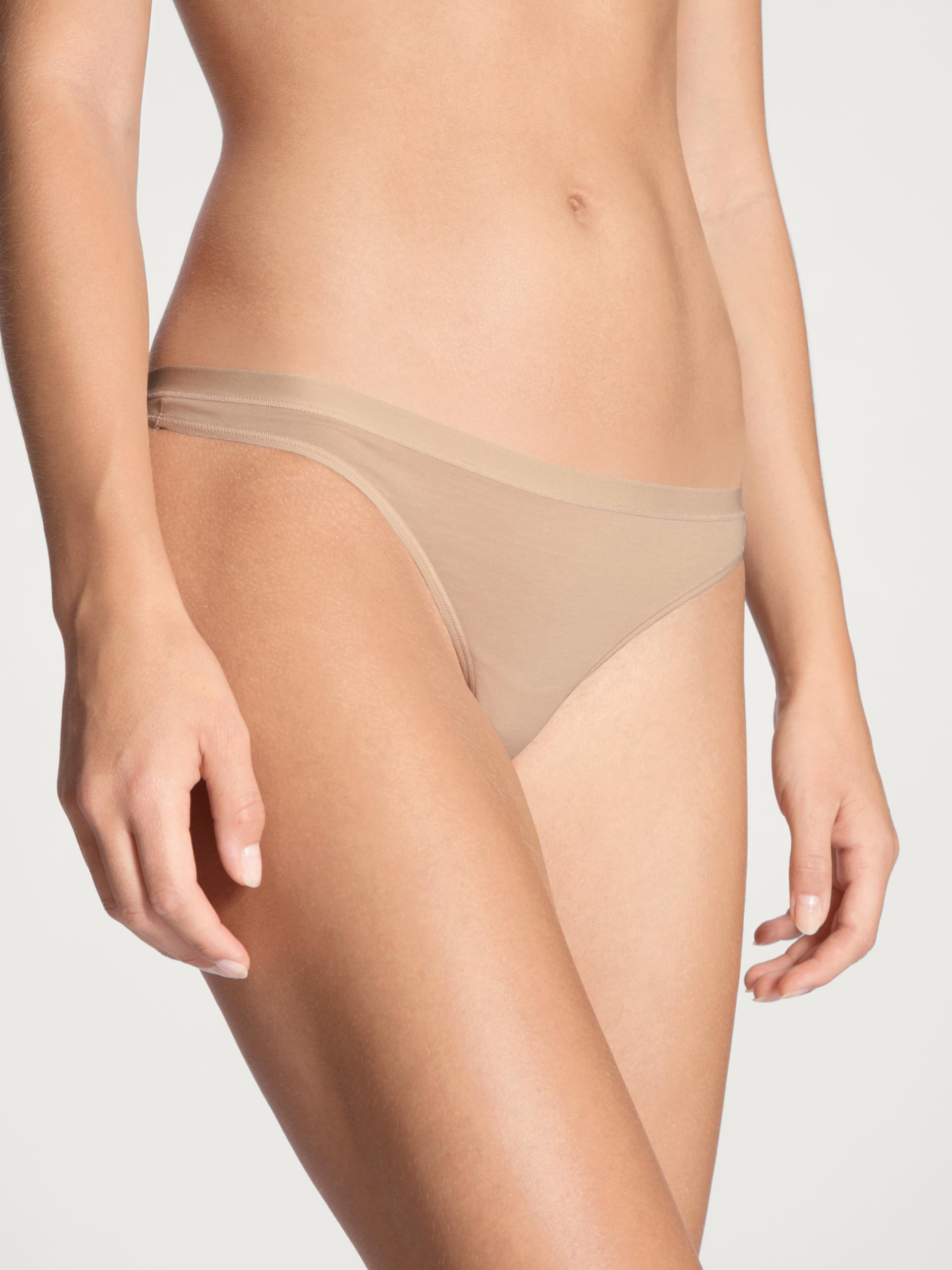 calida-natural-comfort-string-damen-tanga-schwarz-44-46 image 2