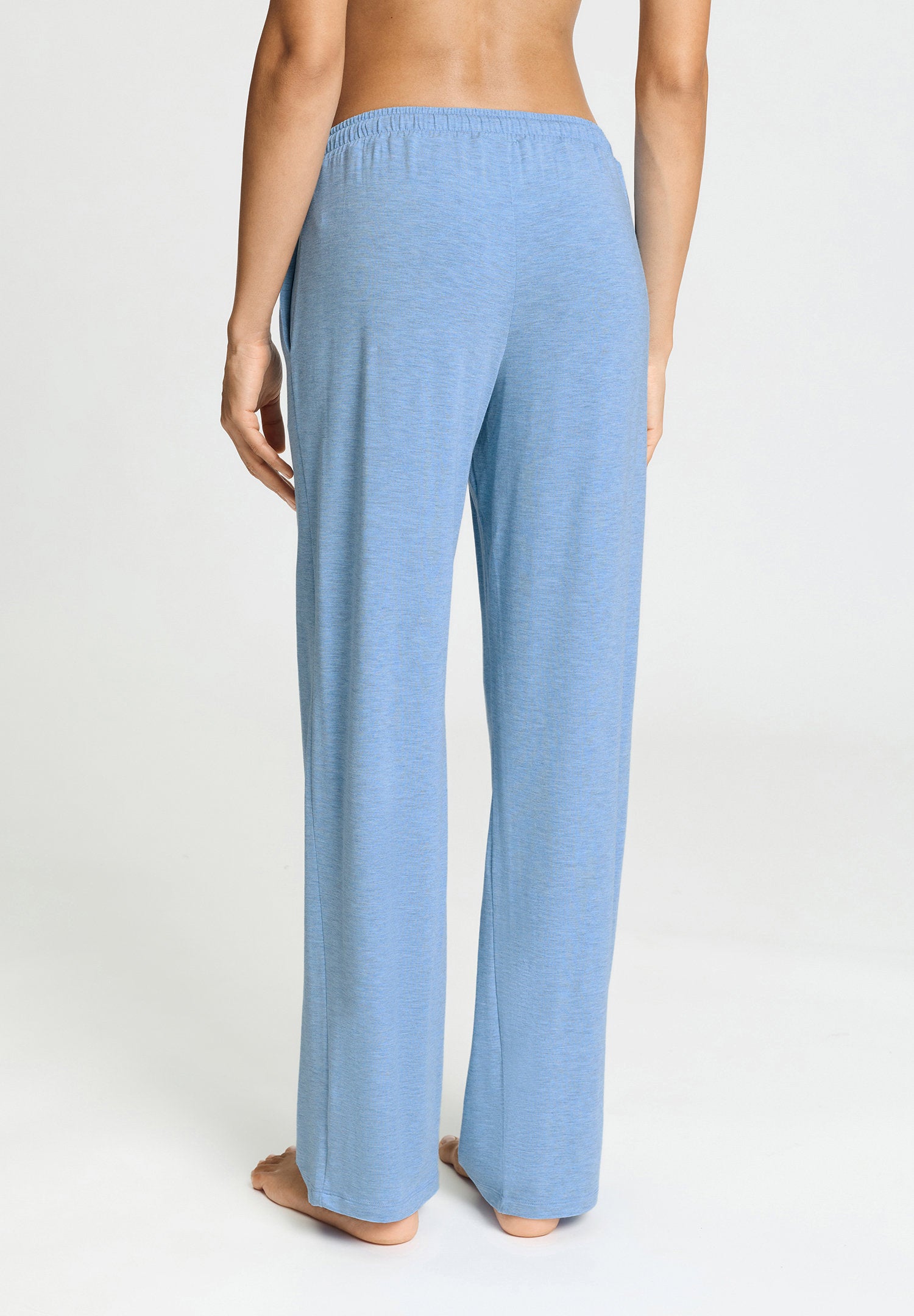 hanro-natural-elegance-hose-lang-bluebird-melange-viskose image 4