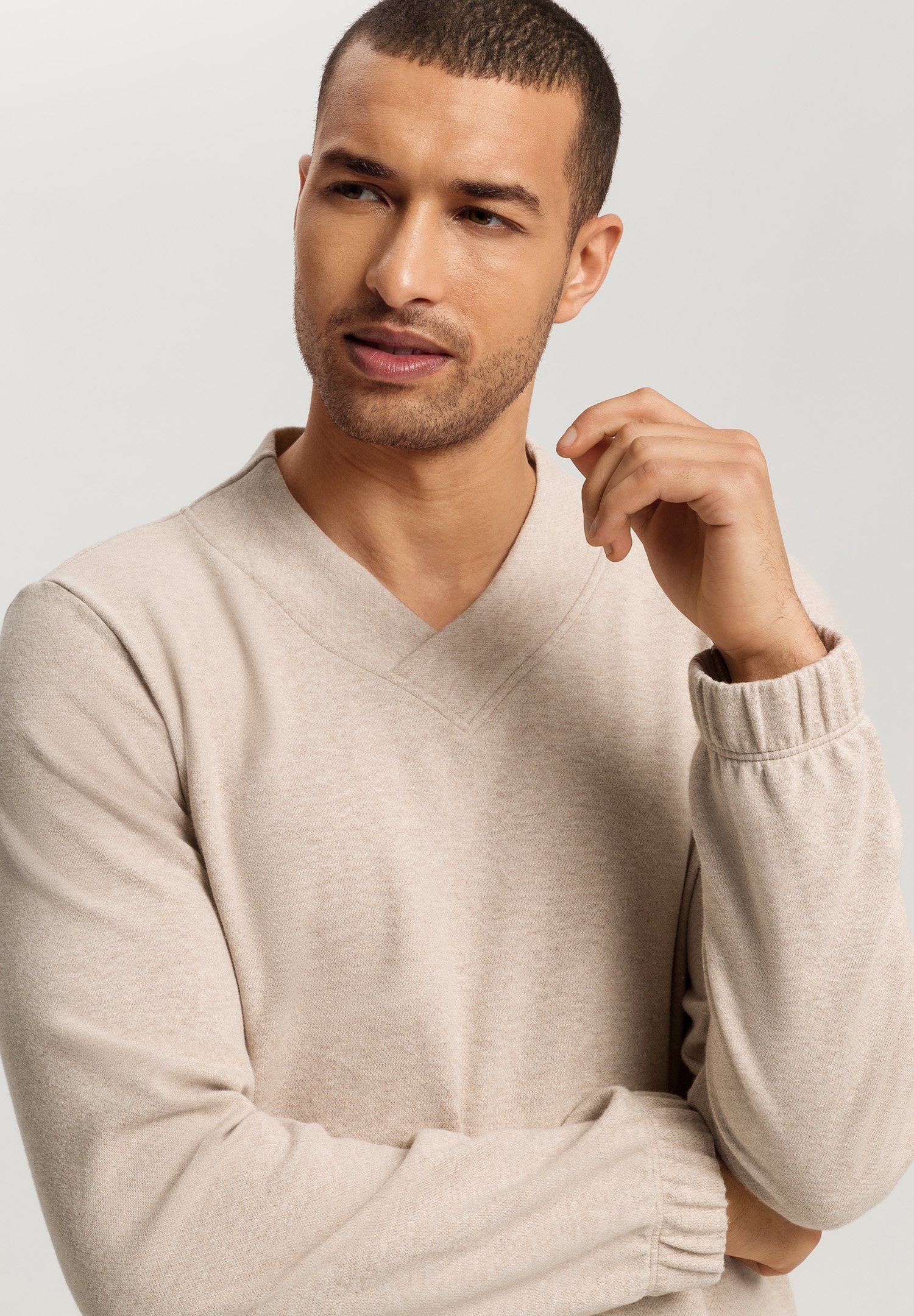 hanro-cozy-living-pullover-camel-melange-bio-baumwolle-herren image 6
