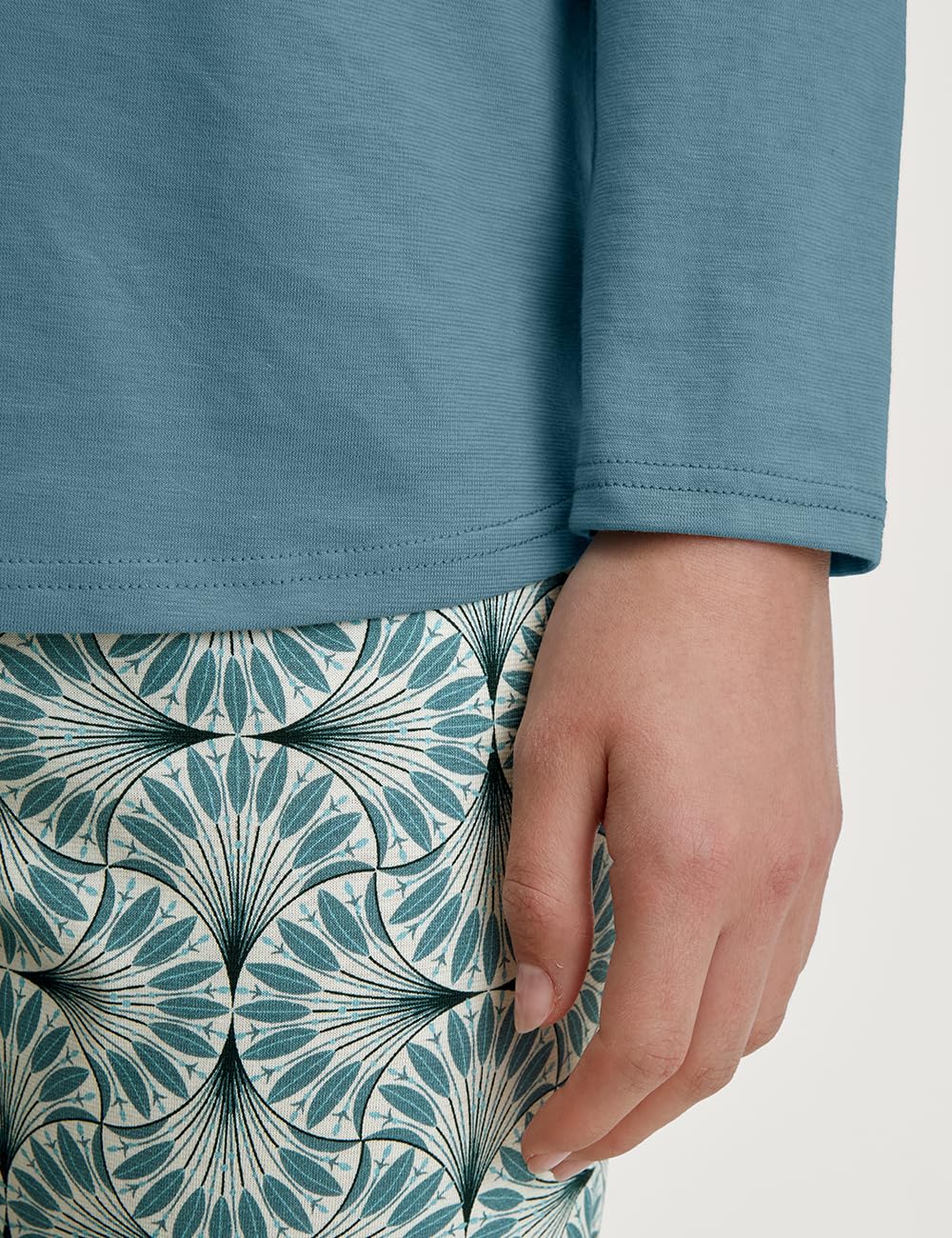 calida-favourites-dreams-ornament-nights-damen-pyjama-gemustert image 2