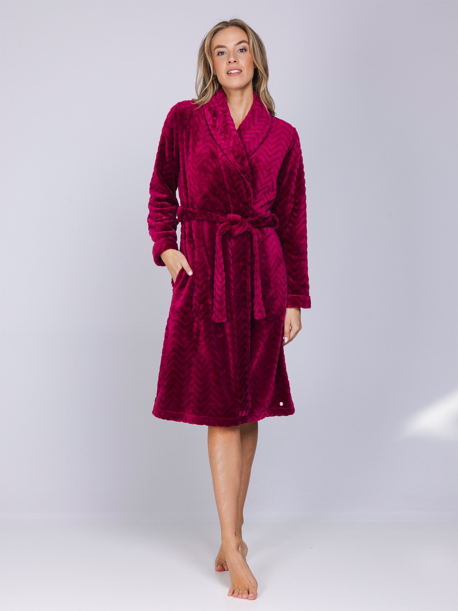 pastunette-rosewood-comfort-morgenmantel-rot-fleece-recycled image 3