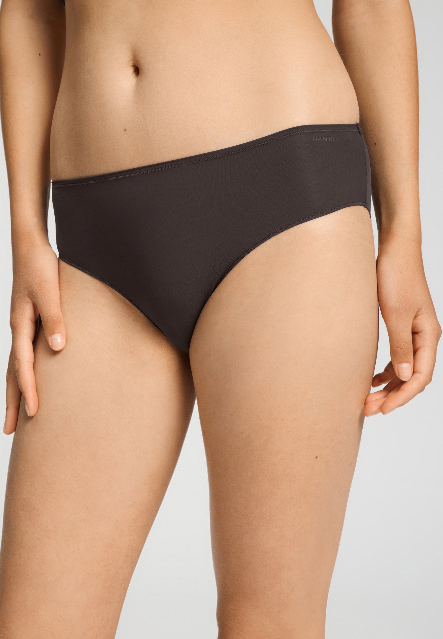 hanro-allure-midi-briefs-damen-mocha-brown-hoher-schnitt image 2
