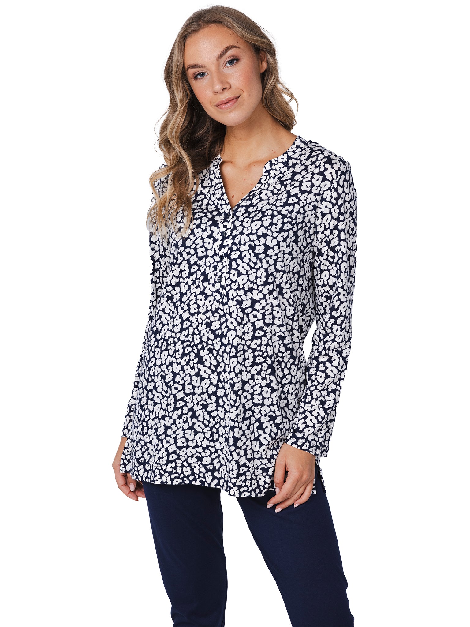 pastunette-premium-grace-pyjama-blau-animalprint image 5