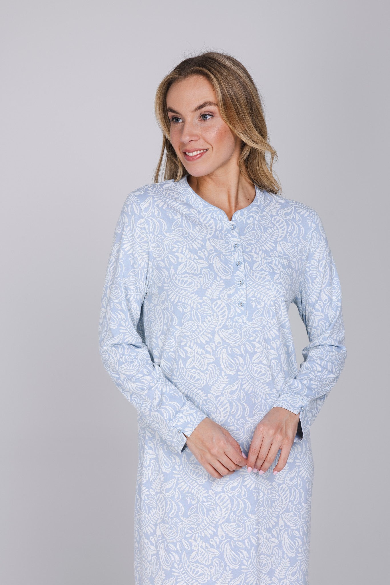 pastunette-soft-paisley-nachthemd-hellblau-baumwolle image 4
