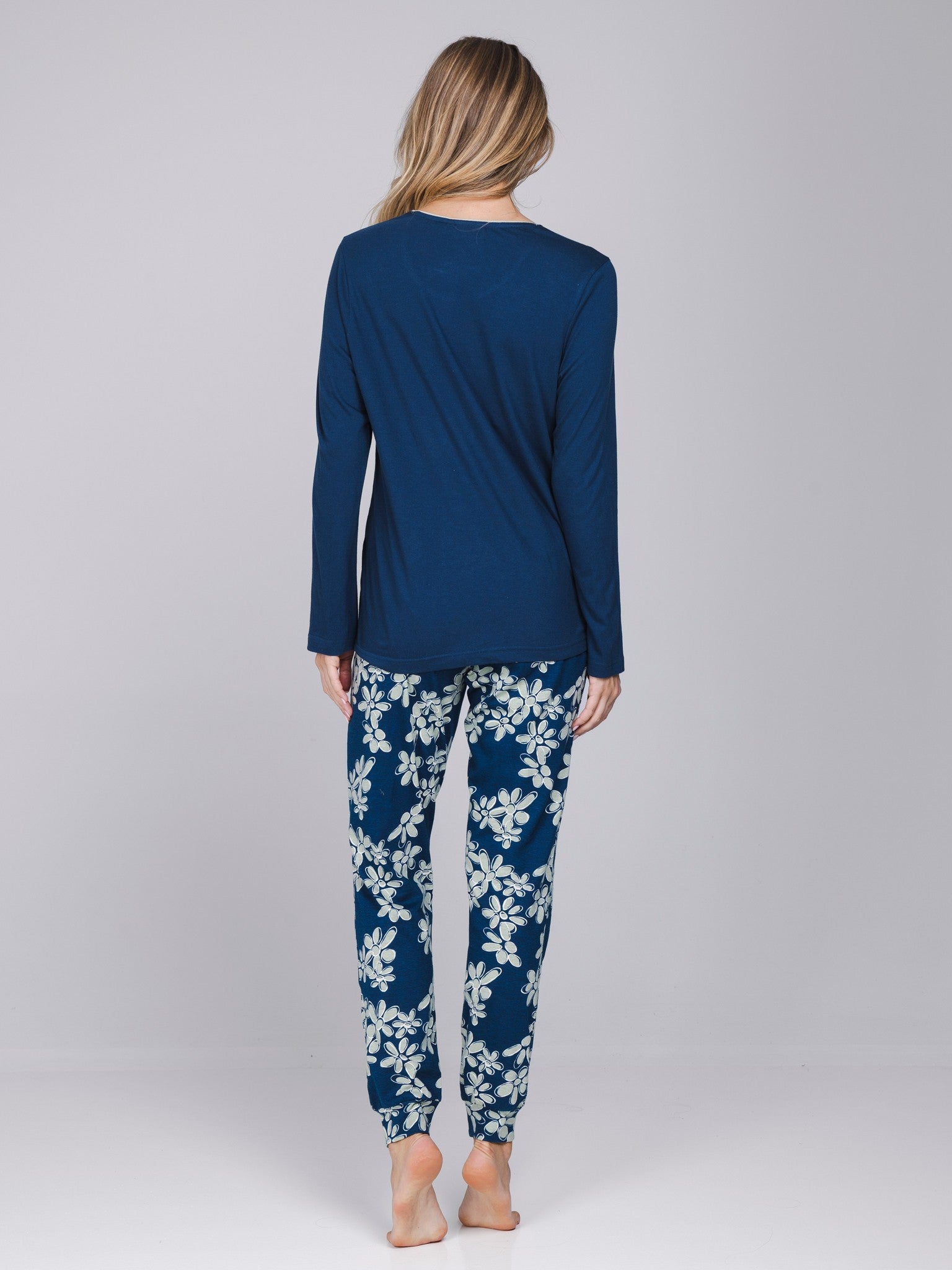 pastunette-nordic-bloom-pyjama-blau-bio-baumwolle image 5