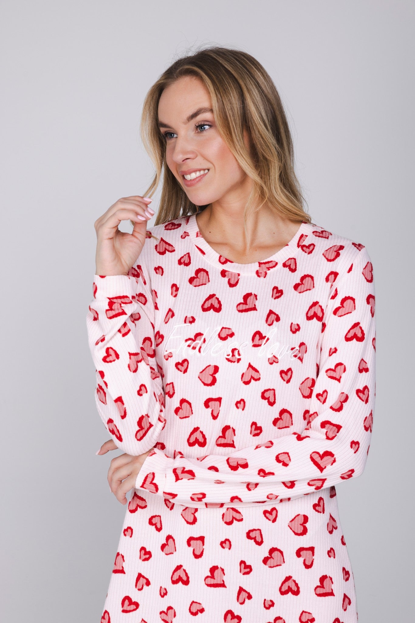 myrebelle-endless-love-nachthemd-rosa-herzen-langarm-fleece image 6