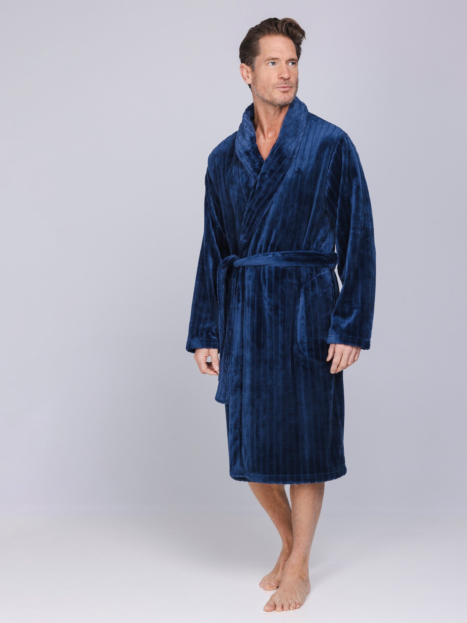 pastunette-blue-draft-herren-morgenmantel-dunkelblau-fleece image 2