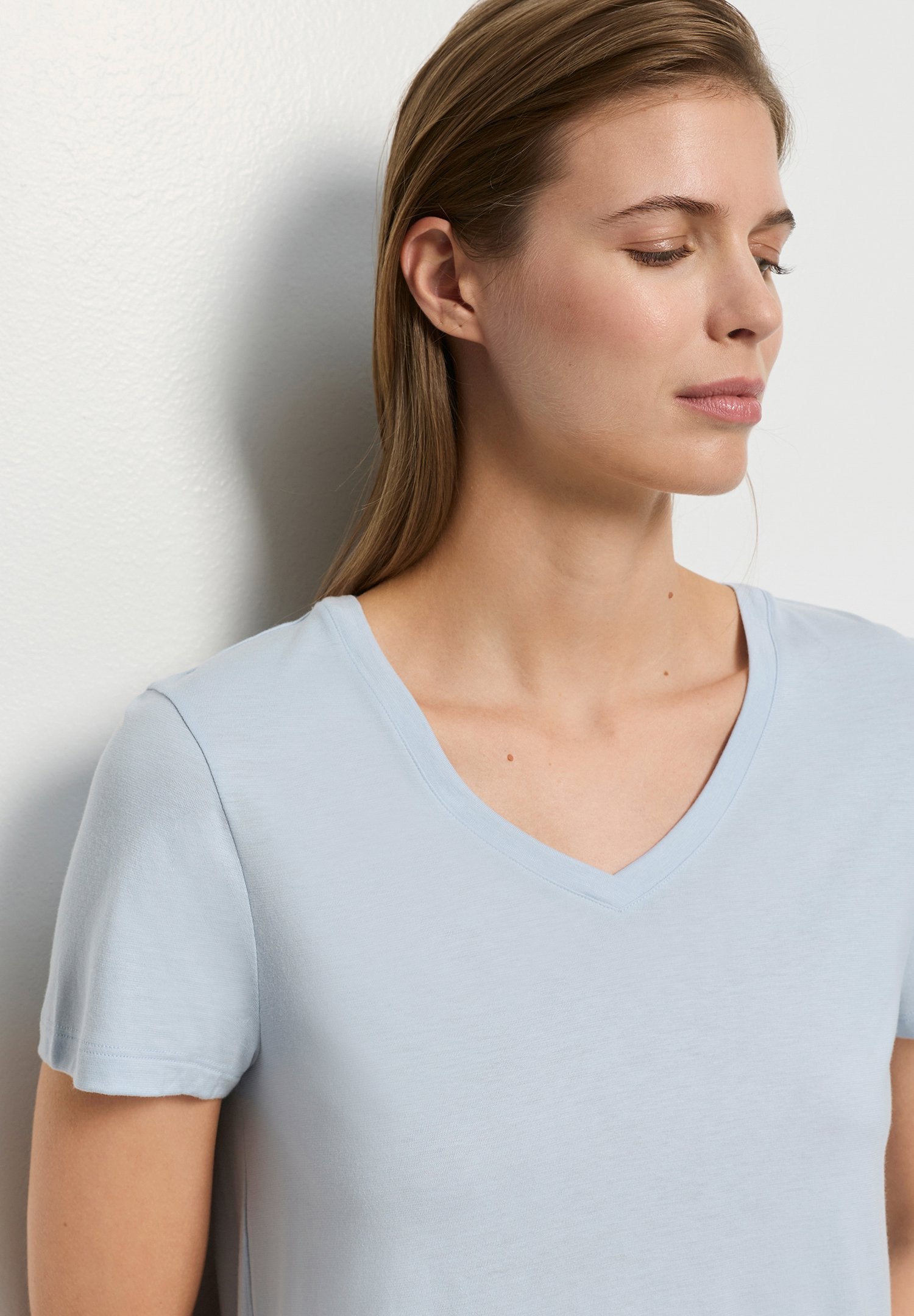 hanro-sleep-lounge-shirt-watery-blue-kurzarm-modal image 6
