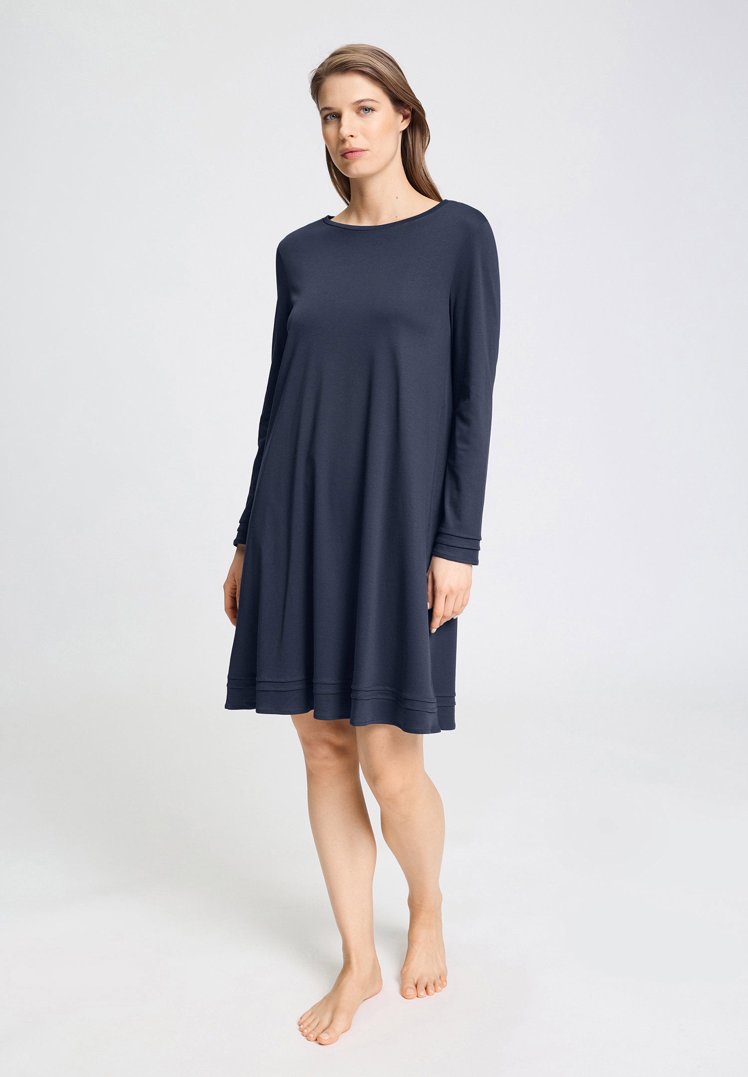 hanro-pilar-nachthemd-100cm-deep-navy-damen-baumwolle image 5