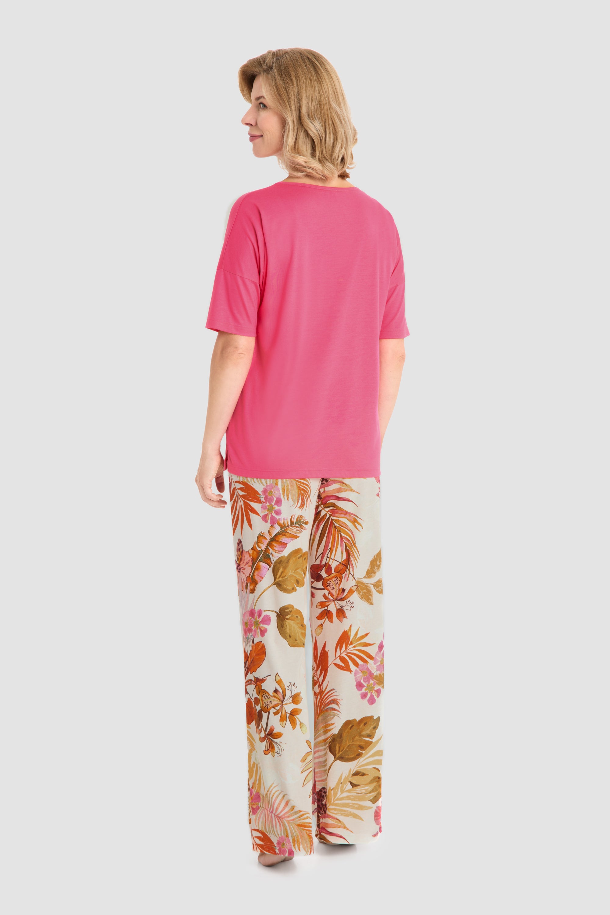 r-sch-be-happy-pyjama-lang-blumendruck-pink-modal image 3